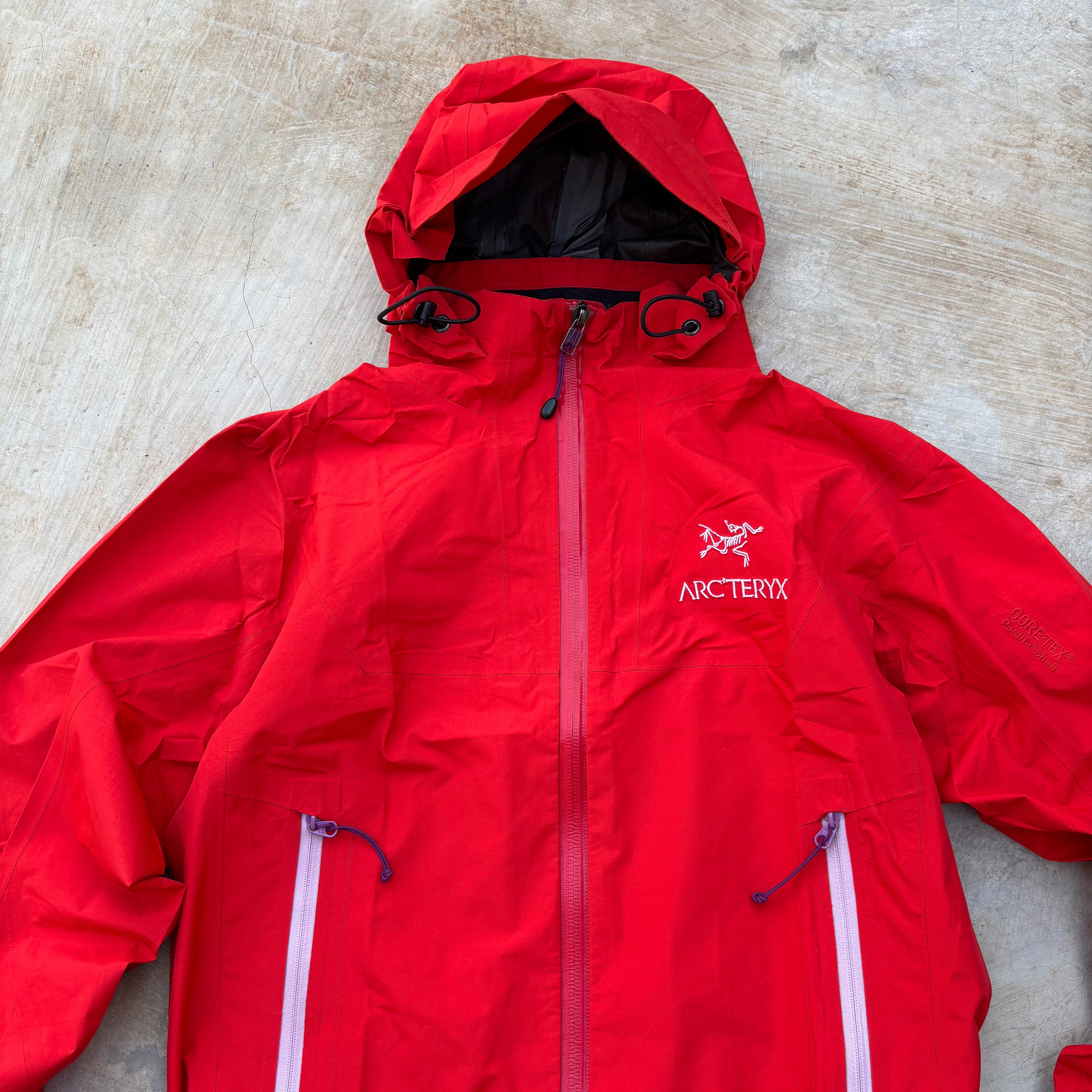 Vintage 00s Arcteryx Beta SL Goretex Jacket XS/S