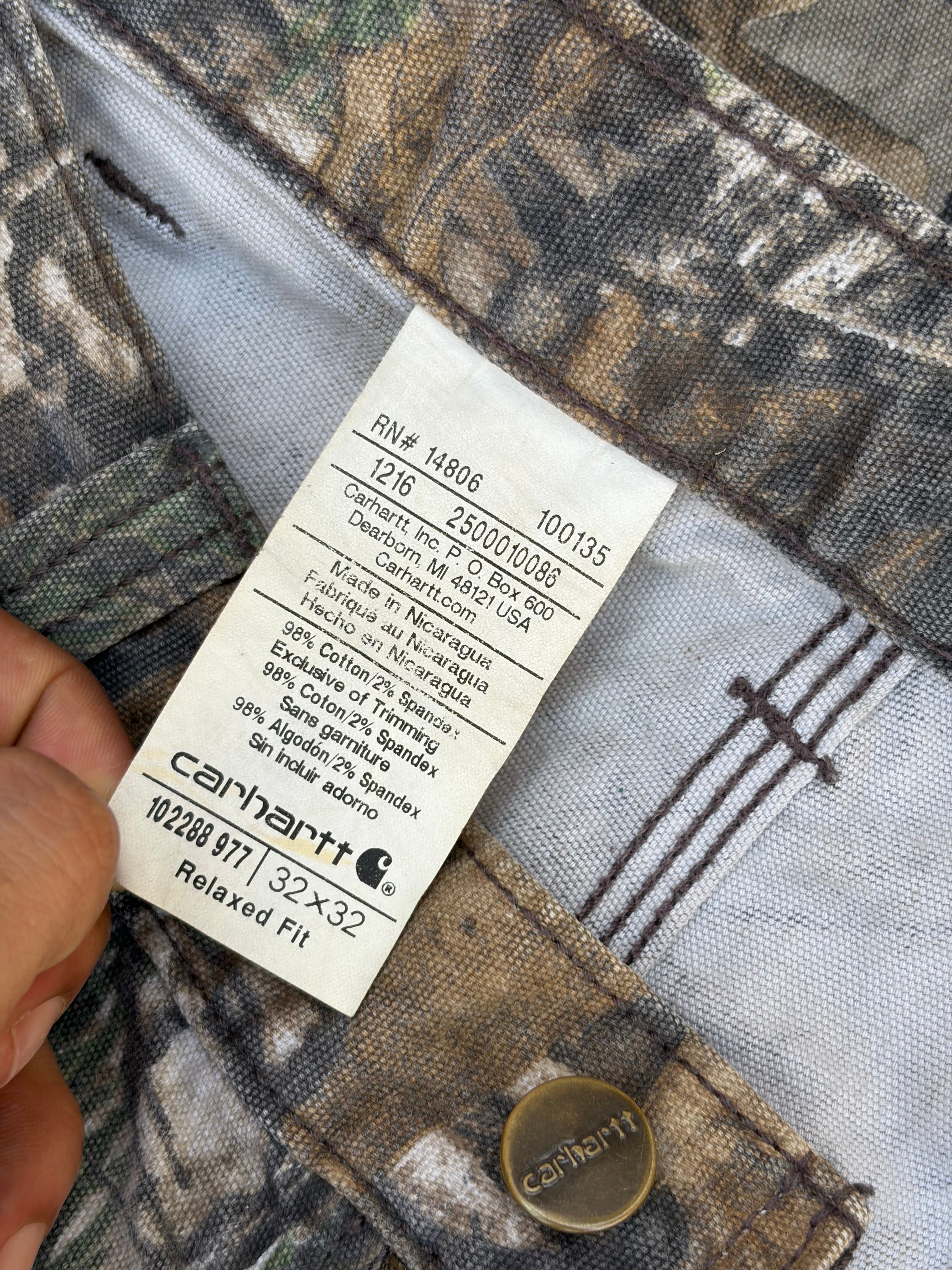 Vintage 2000s Carhartt 102288977 Realtree Camo Carpenter Pant 32
