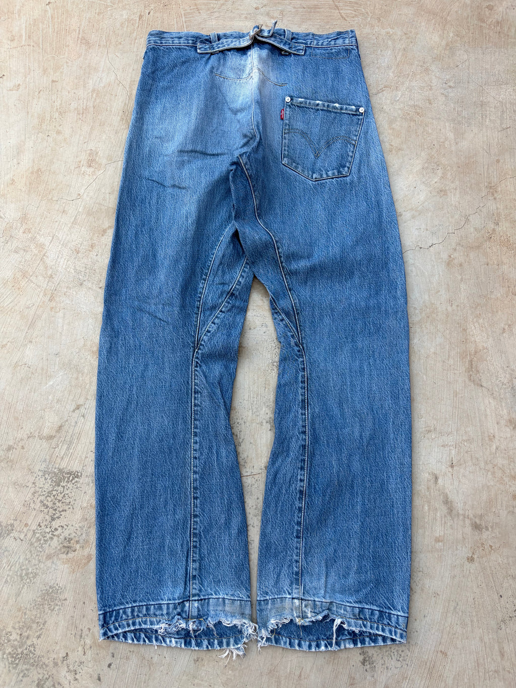Vintage Levi's Buckle Back Jeans Distressed Light Wash Rare 32