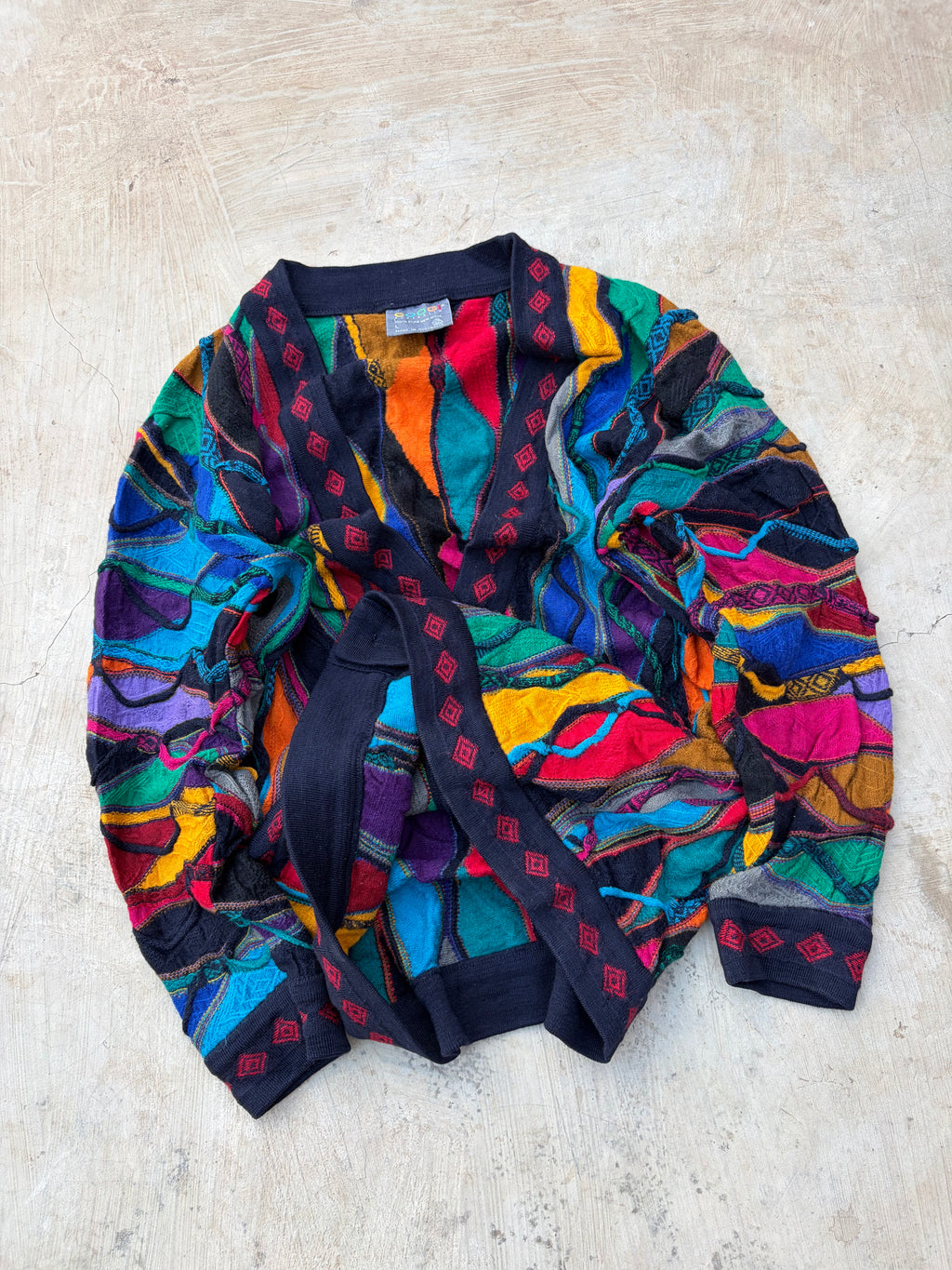 Vintage 90s Coogi Australia 3D Knit Pure New Wool Cardigan Sweater L