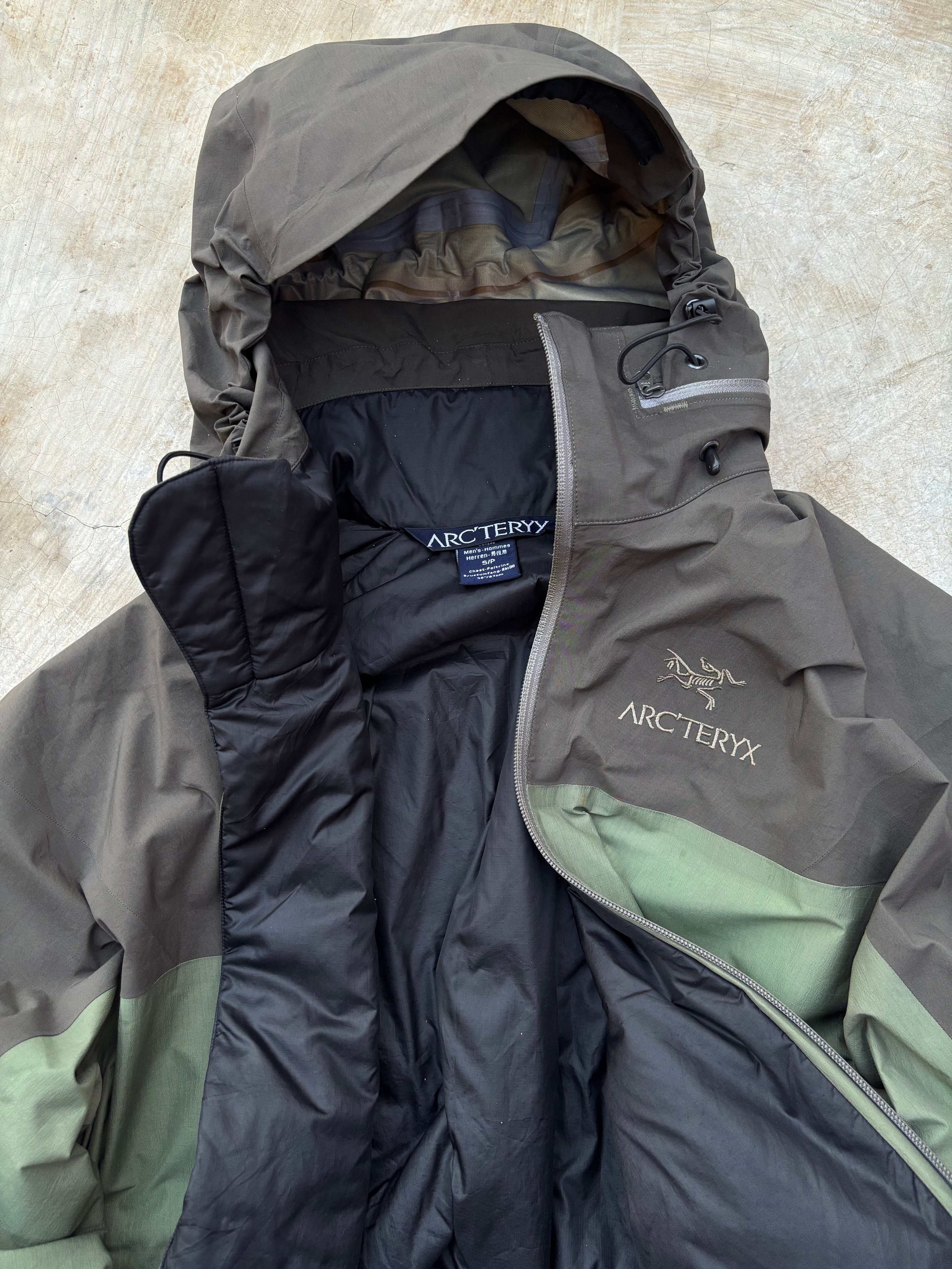 Vintage 00s Arcteryx Fission AR Jacket S/M
