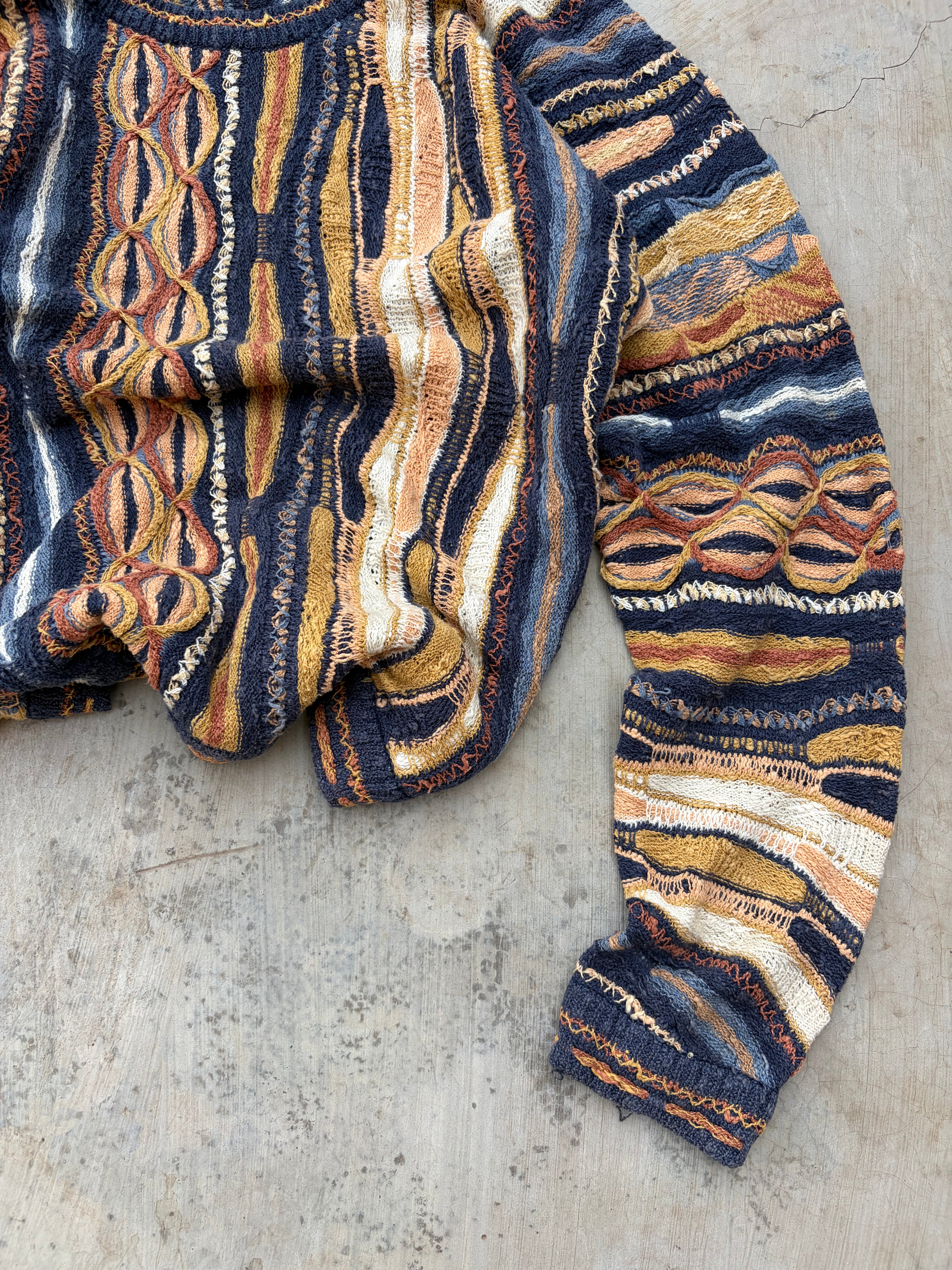 Vintage 90s Coogi Classic 3D Knit Sweater L