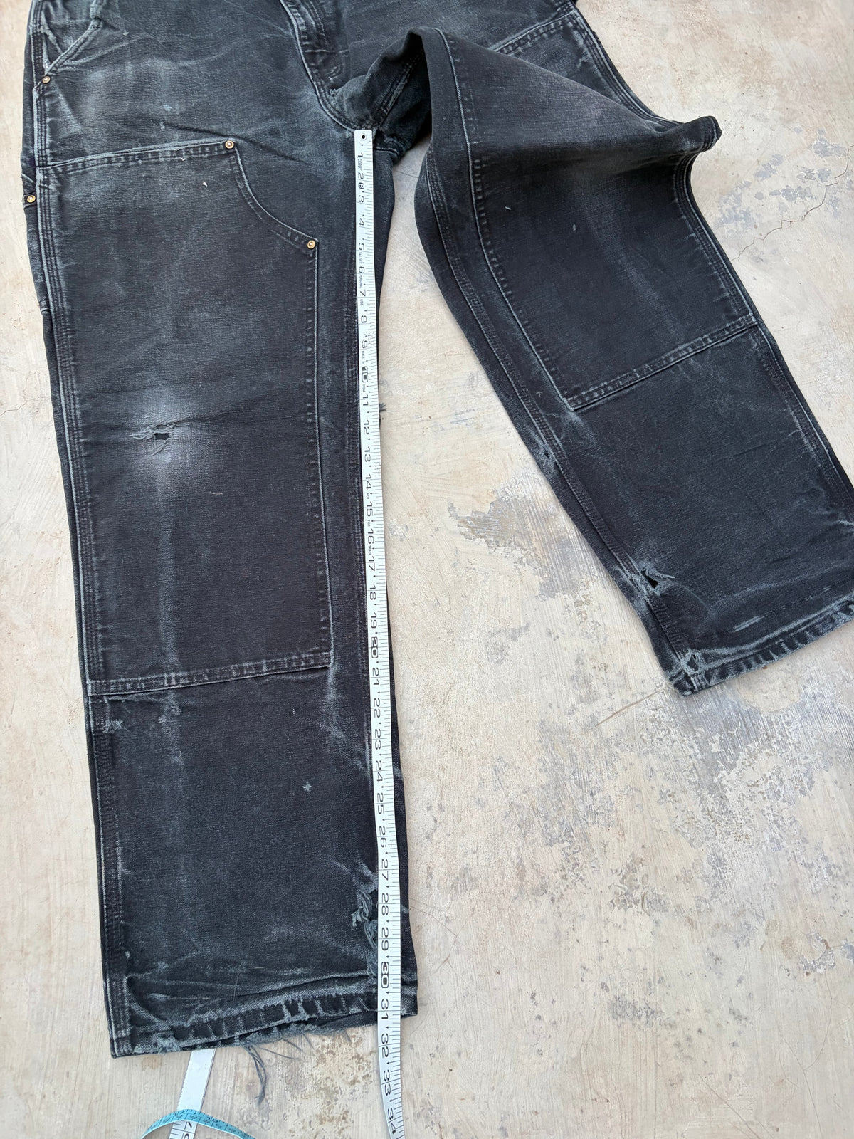 Vintage Faded & Thrashed Carhartt Double Knee 36