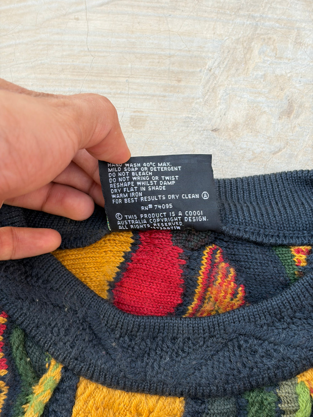 Vintage 90s COOGI Australia 3D Textured Knit Sweater Size L