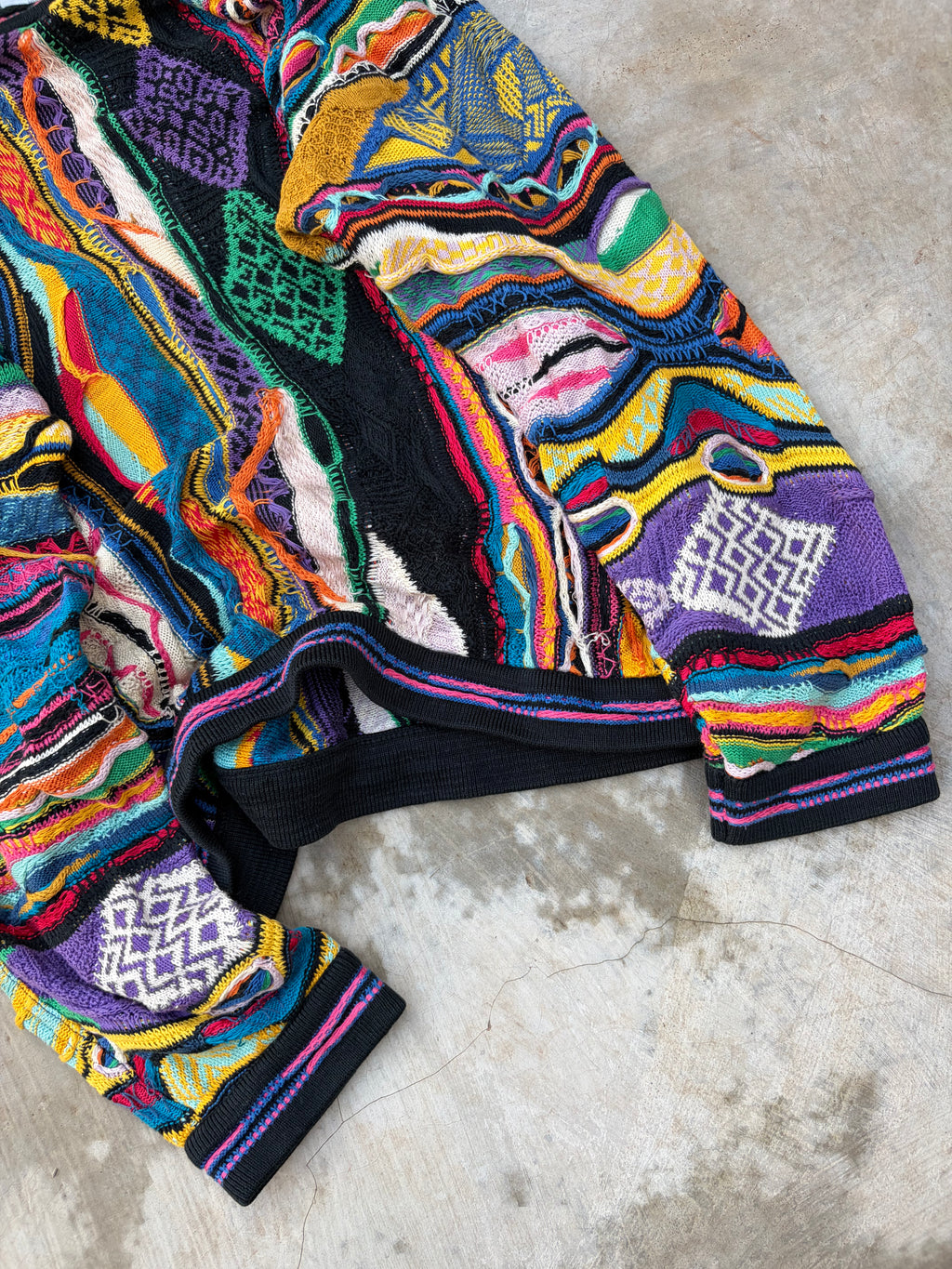 Rare 90s Vintage COOGI Australia 3D Knit Sweater M/L