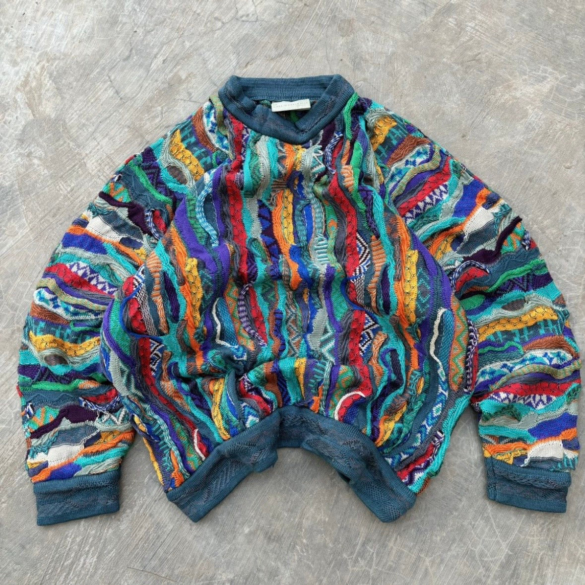 Vintage 90s Coogi 3D Knitwear L