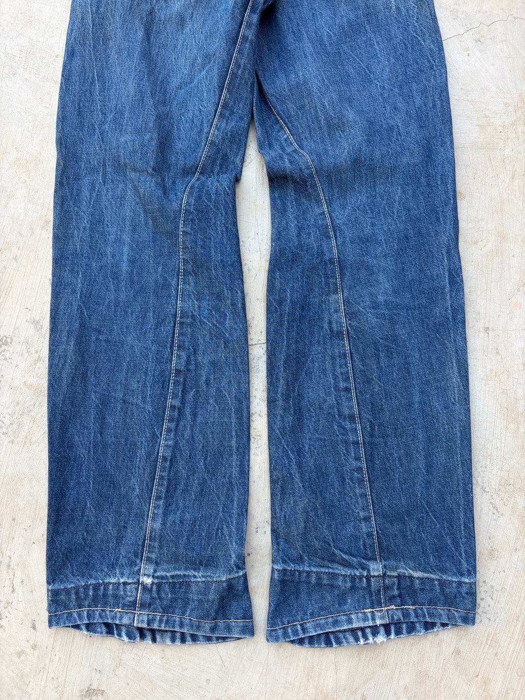 Vintage Levi’s 503 Denim Jeans Faded Blue Straight Leg 28