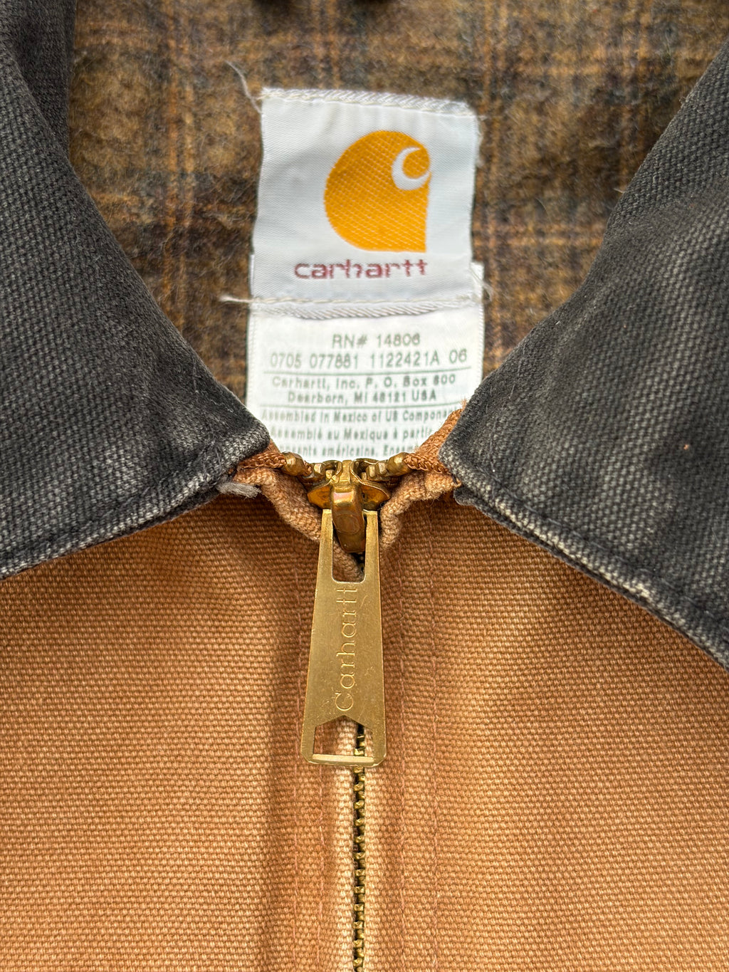 Vintage 00s Carhartt Detroit Jacket  J97 BRN M