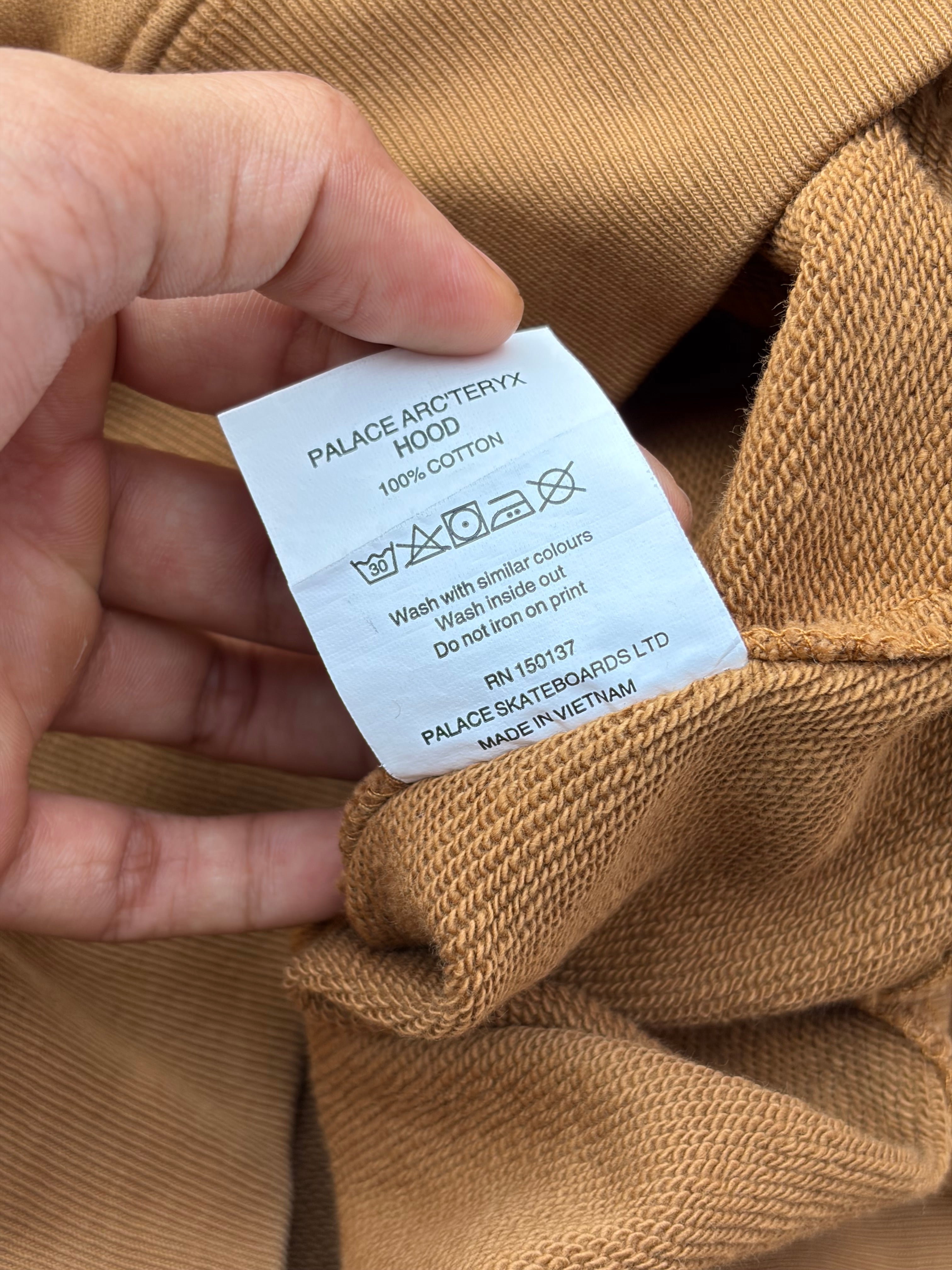 Palace x Arc’teryx Tri-Ferg Hoodie FW20 S/M