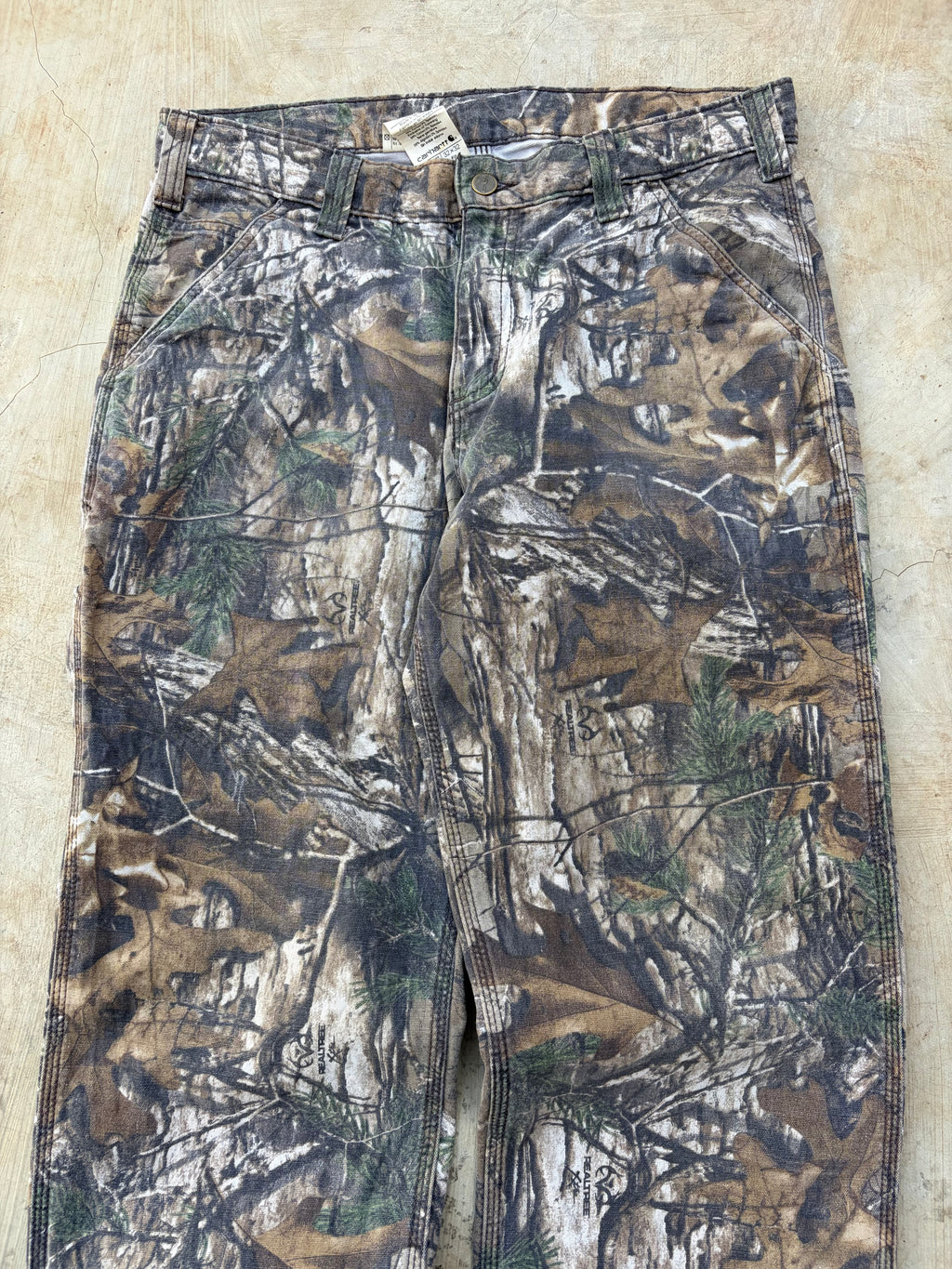 Vintage 2000s Carhartt 102288977 Realtree Camo Carpenter Pant 32