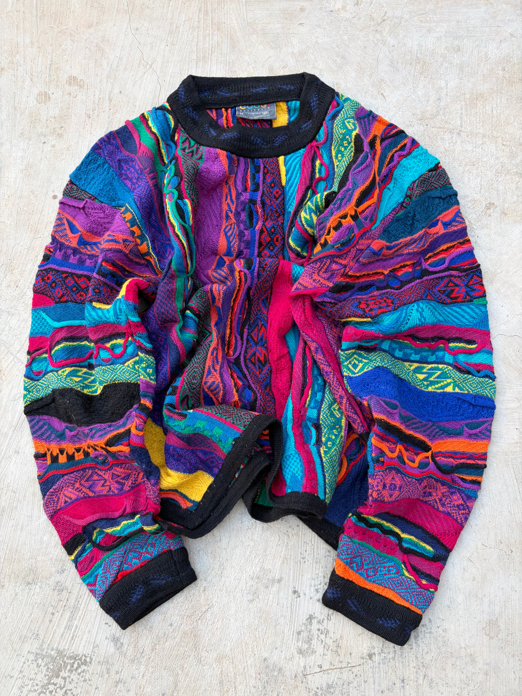 Vintage 90s COOGI Australia Pure New Wool Knit Sweater M
