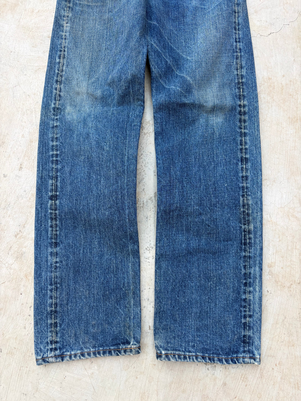 Vintage Levi’s 501XX Blue Denim Jeans Classic Straight Fit 30