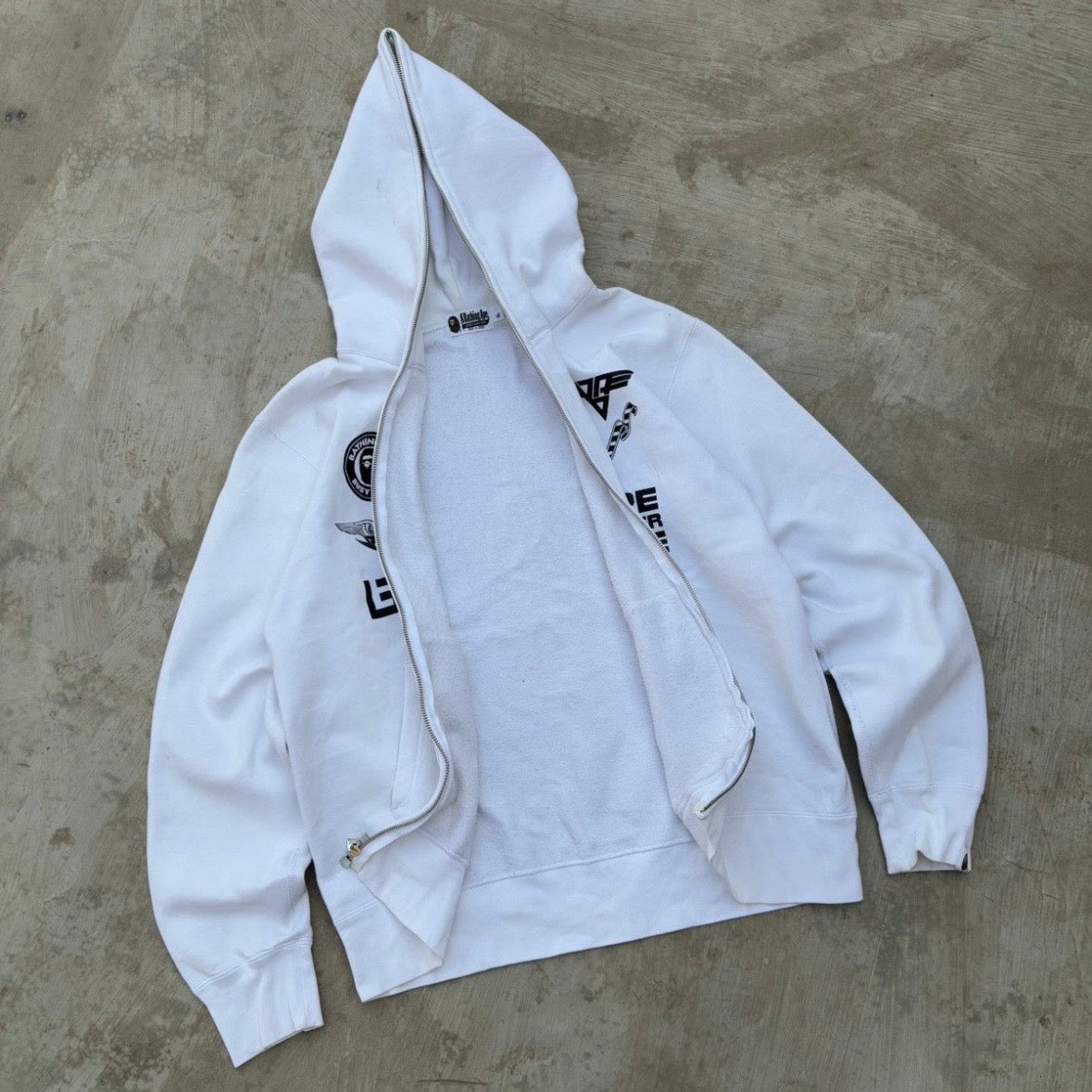 00s Vintage Bape Logo Zip up Hoodie XL – Aavis Closet
