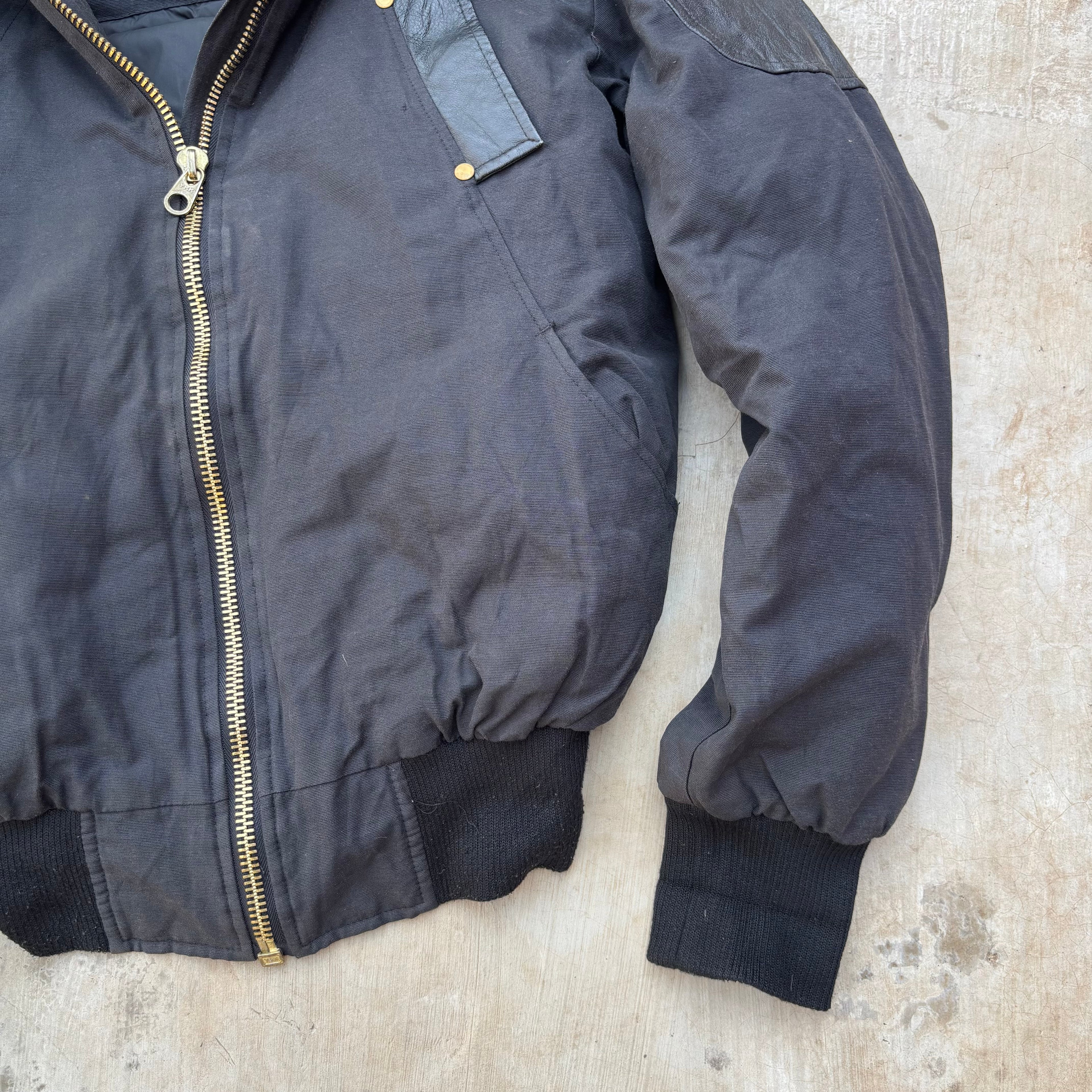 Moose Knuckles Bomber Jacket M