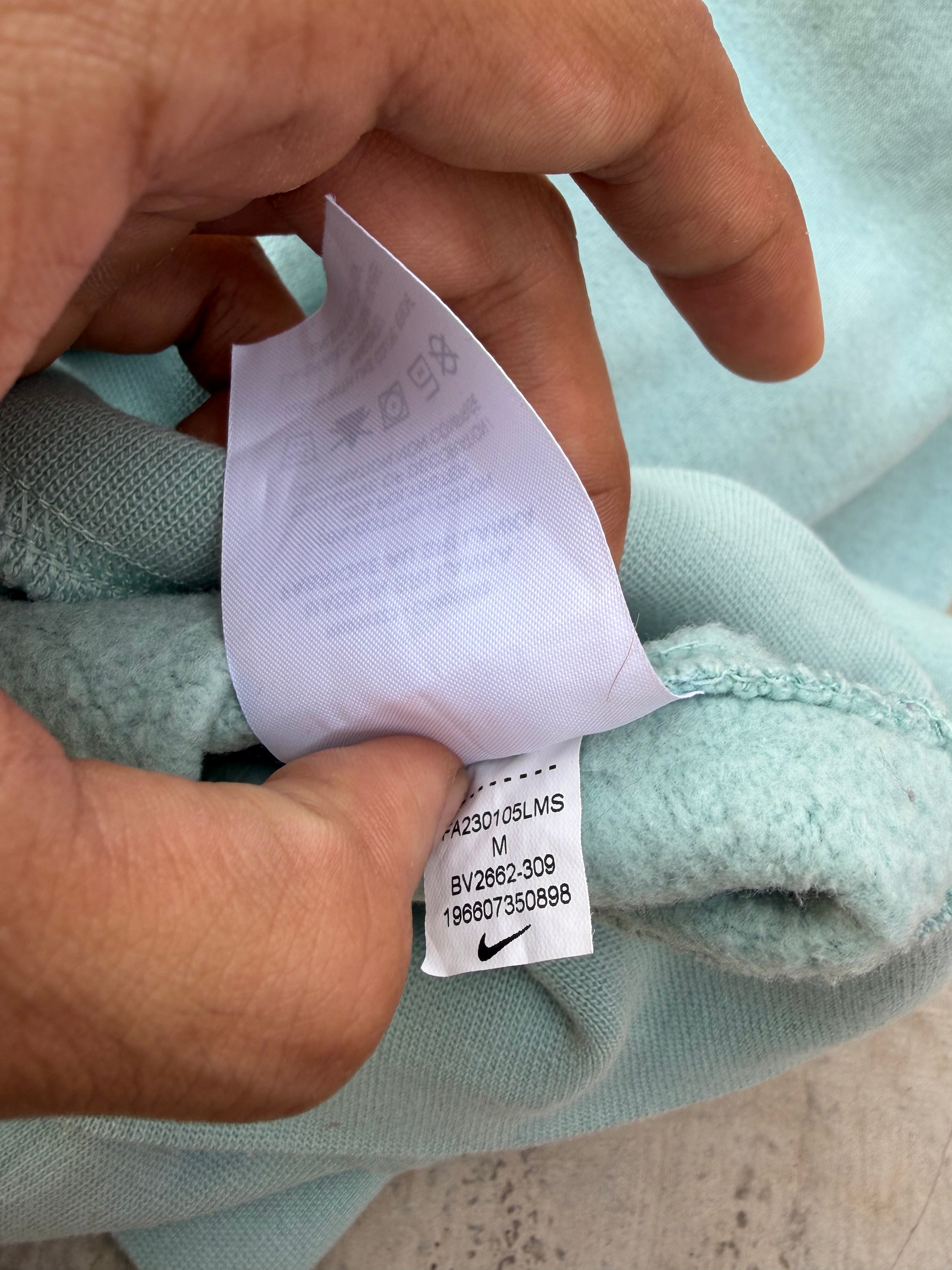 00s Vintage Nike Spellout Sweatshirt M