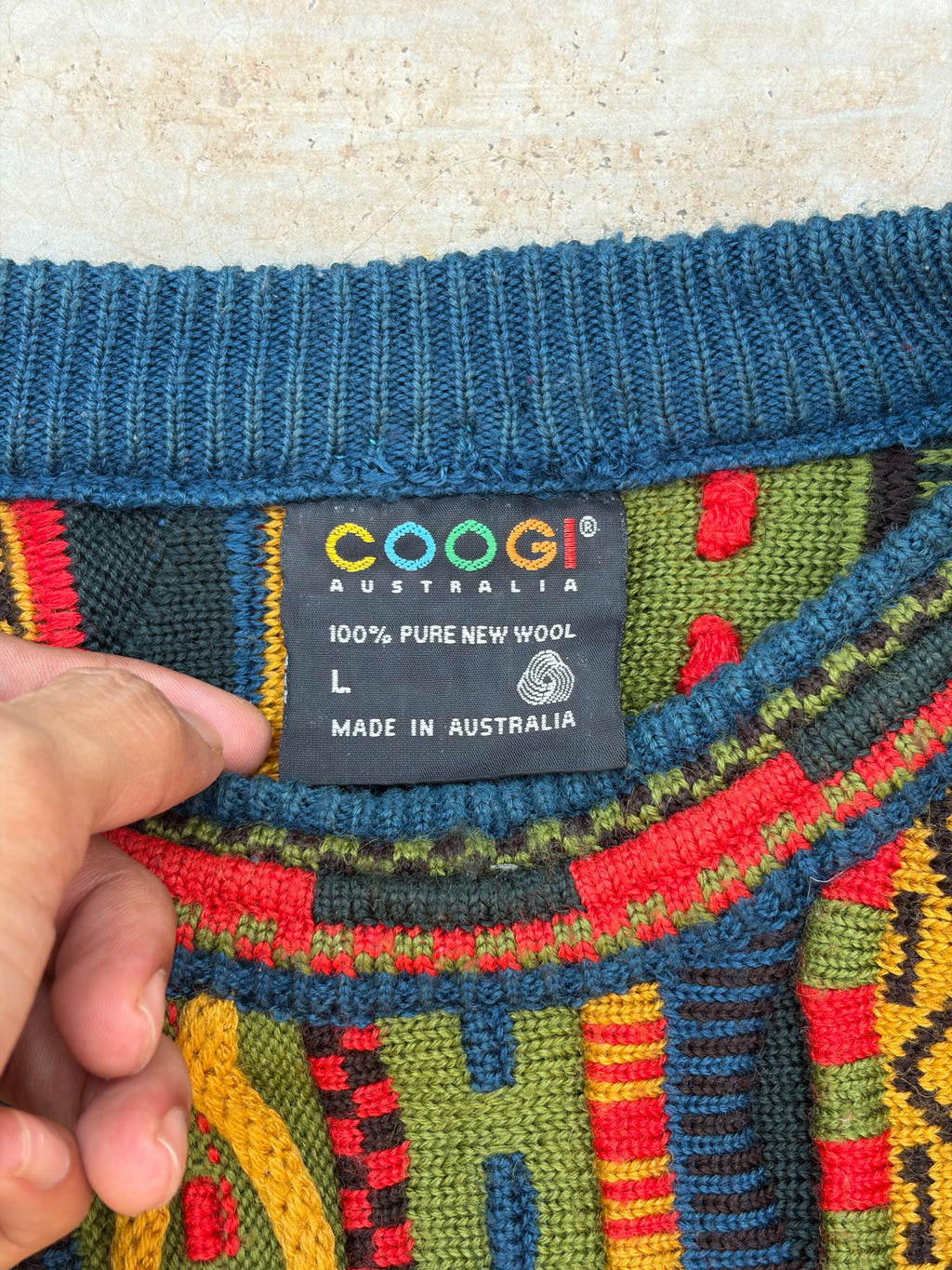 Vintage 90s COOGI Australia 3D Knit Sweater M