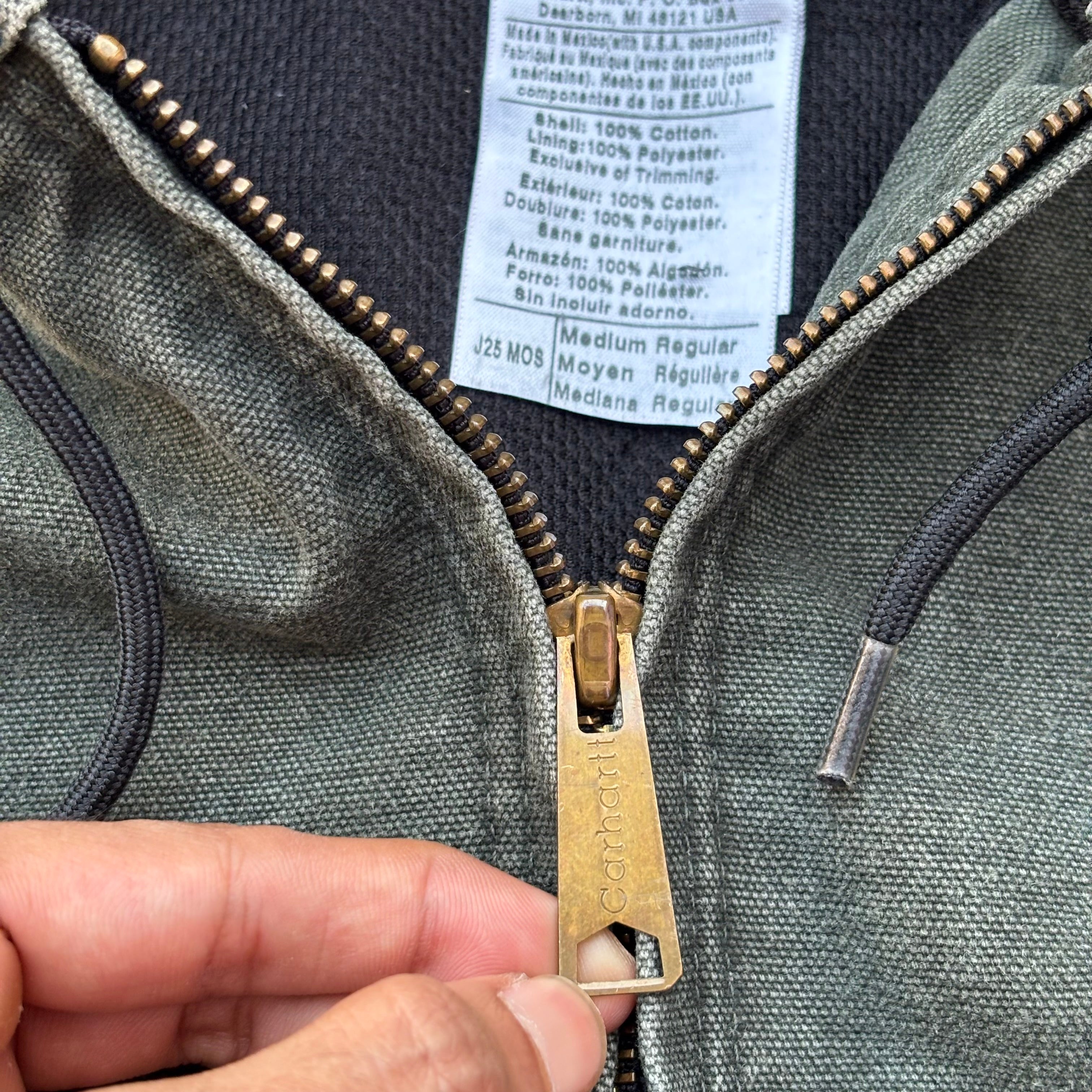 Vintage Carhartt Active Jacket J25 Mos M