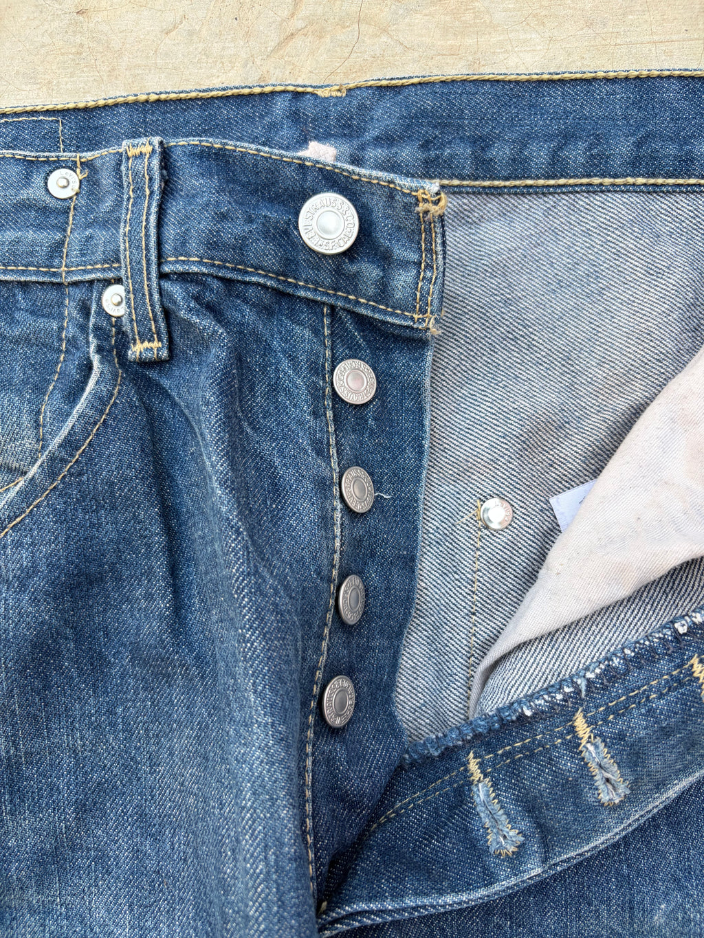 Vintage Levi’s 503 Denim Jeans Faded Blue Straight Leg 28