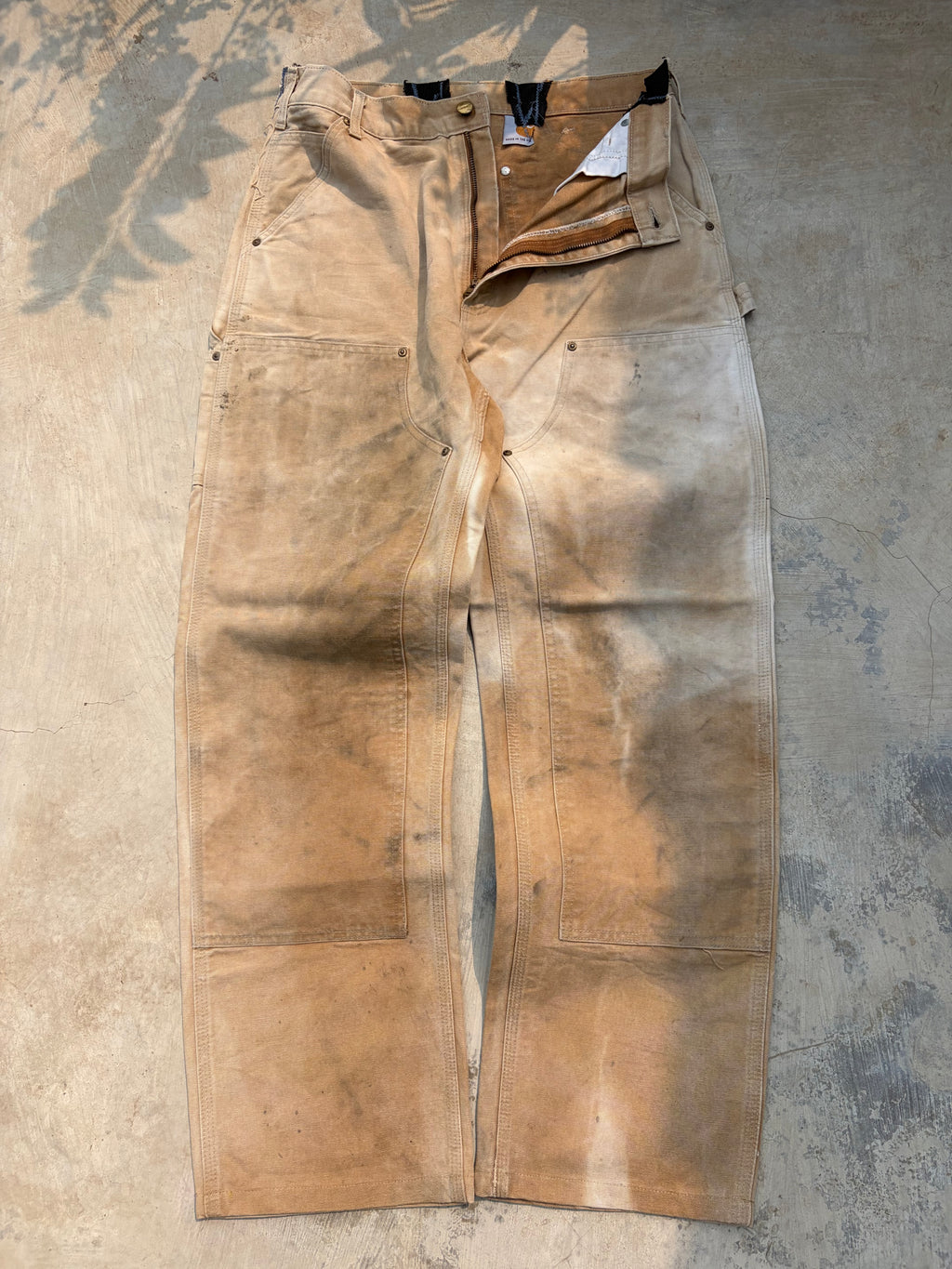 Vintage Sunfaded Carhartt Double Knee 32