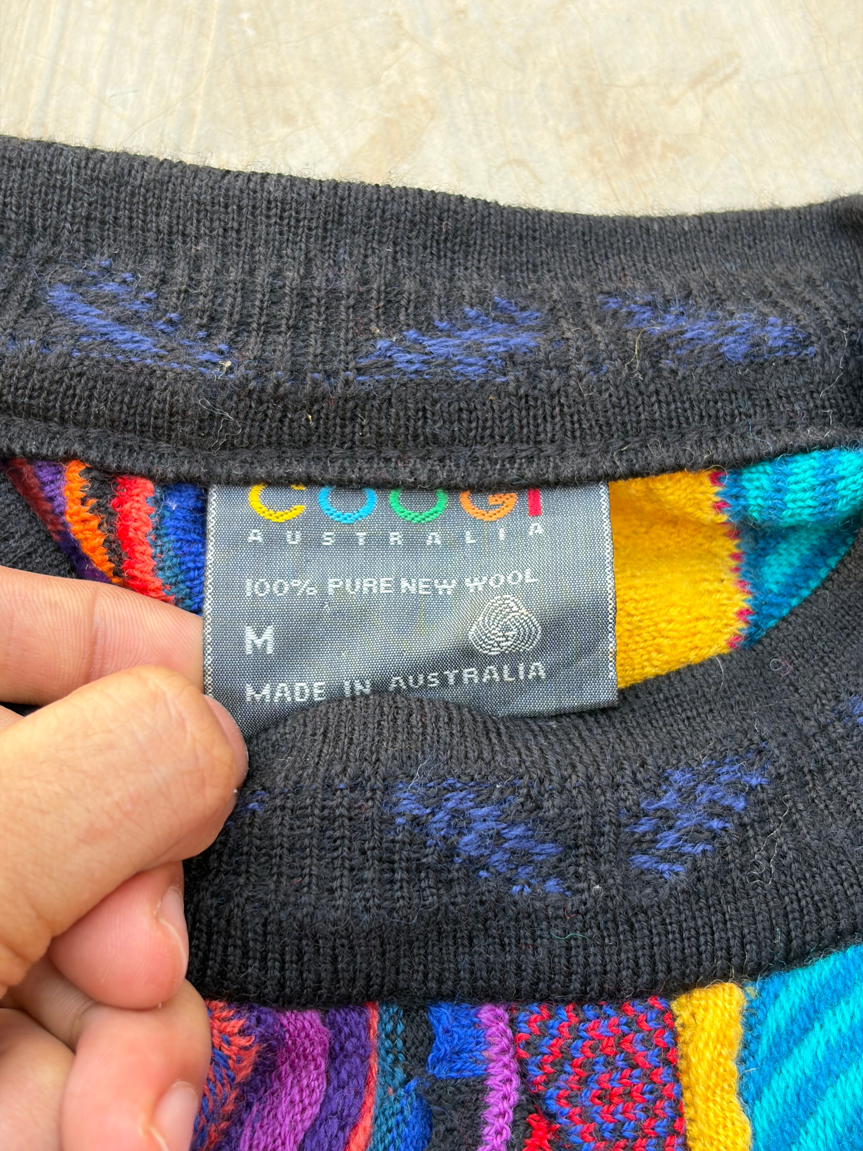 Vintage 90s COOGI Australia Pure New Wool Knit Sweater M