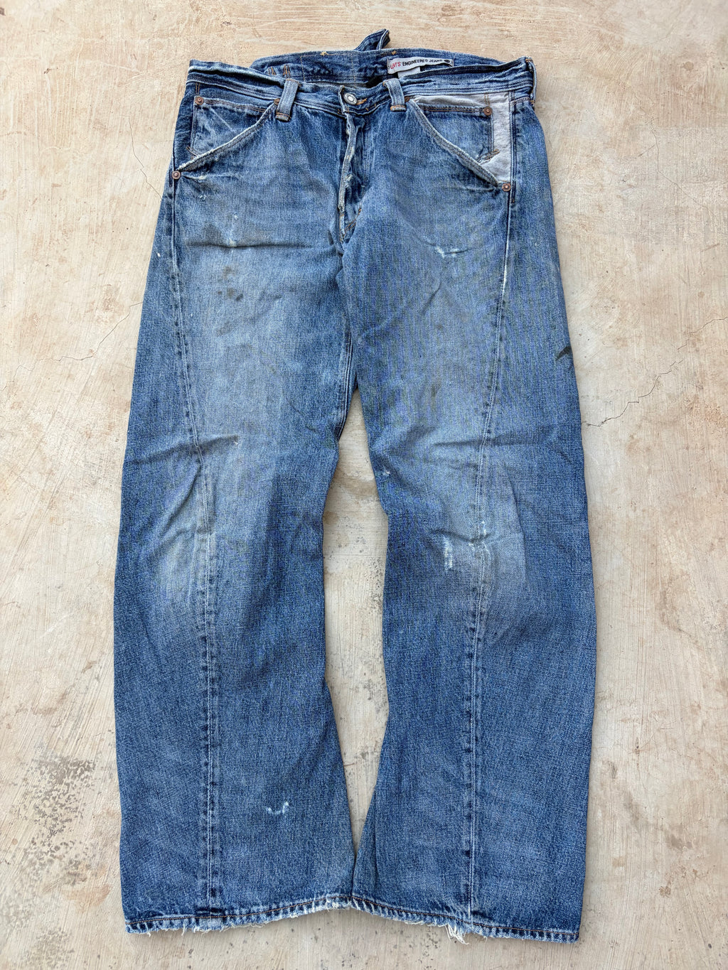 Vintage Levi's Engineered Jeans Buckle Back Distressed Denim Rare 36