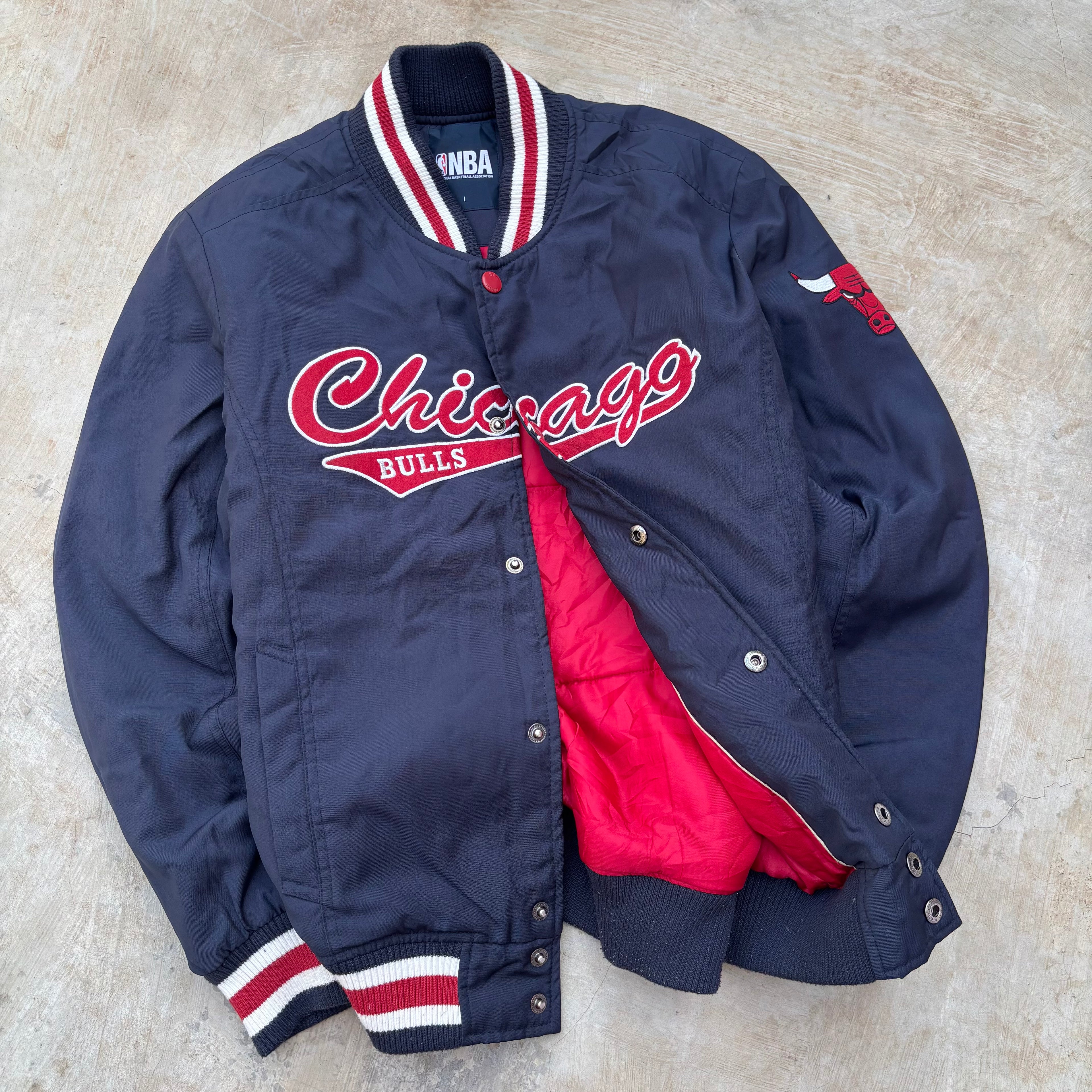 Vintage 00s Chicago Bulls Bomber Jacket M