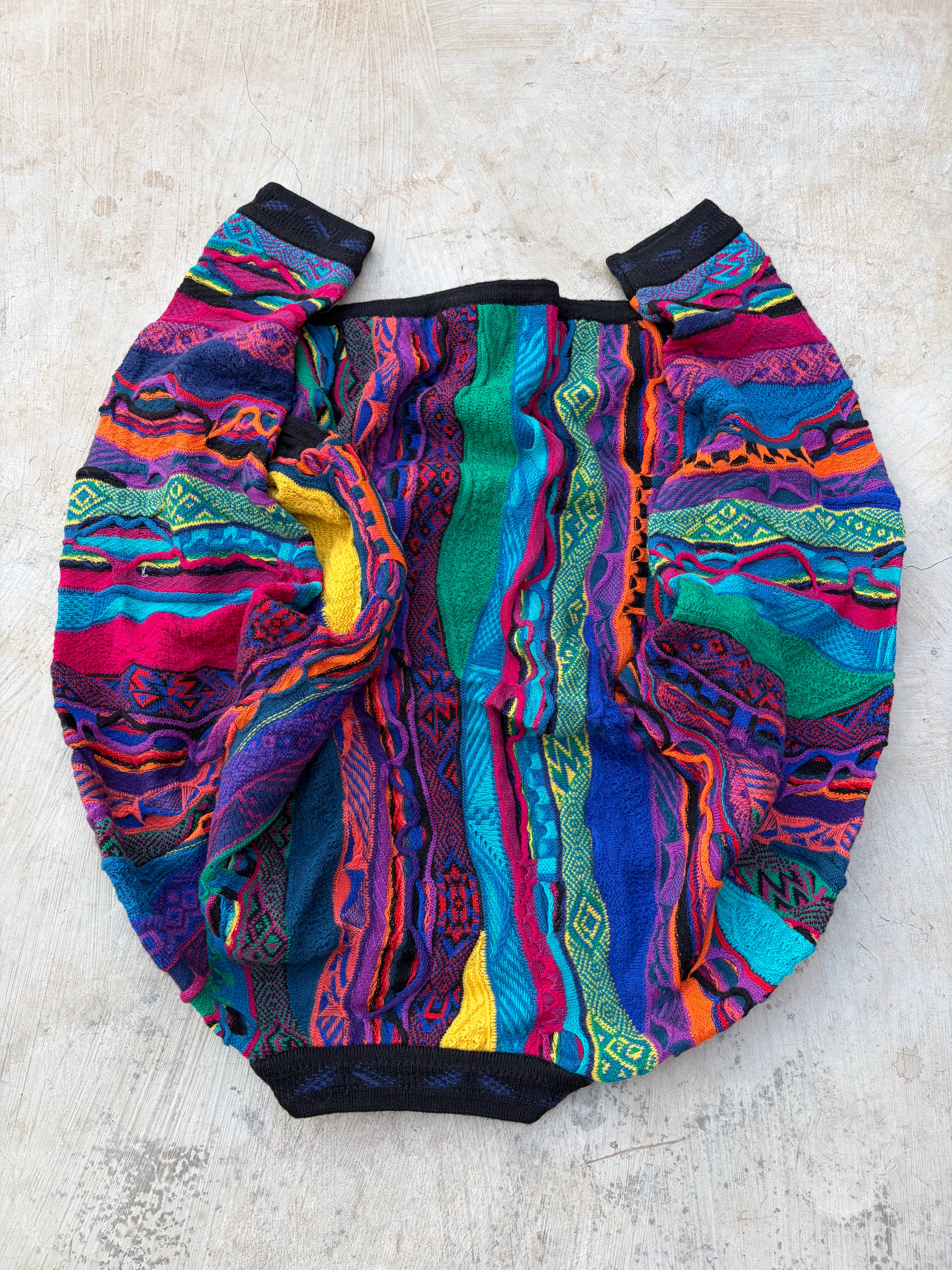 Vintage 90s COOGI Australia Pure New Wool Knit Sweater M