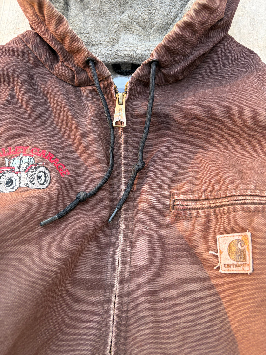 Vintage 00s Carhartt J141 DKD Active Jacket Brown Distressed USA Workwear L