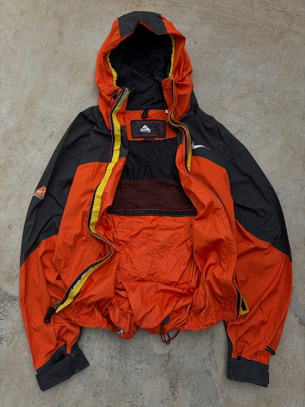 Vintage 00s Nike ACG ClimaFit Technical Jacket XL