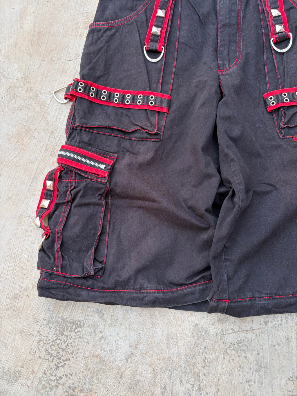 Vintage Tripp NYC Bondage Cargo Shorts Black Red Stitch Studded Punk Y2K 34