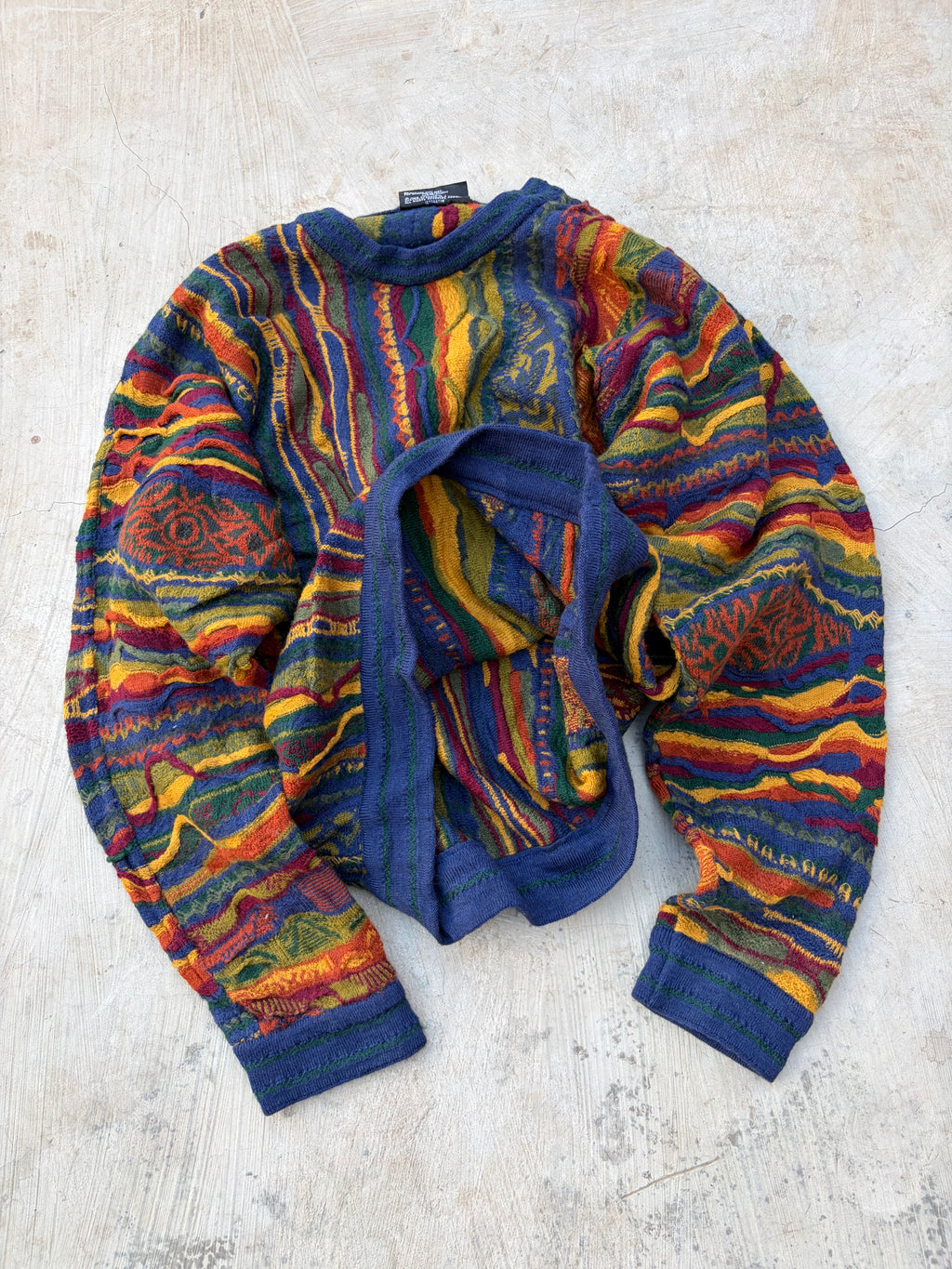 Vintage 90s COOGI Australia Pure New Wool Knit Sweater Size M