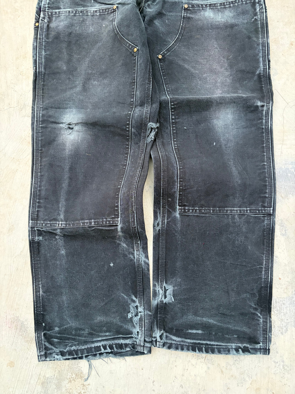 Vintage Faded & Thrashed Carhartt Double Knee 36