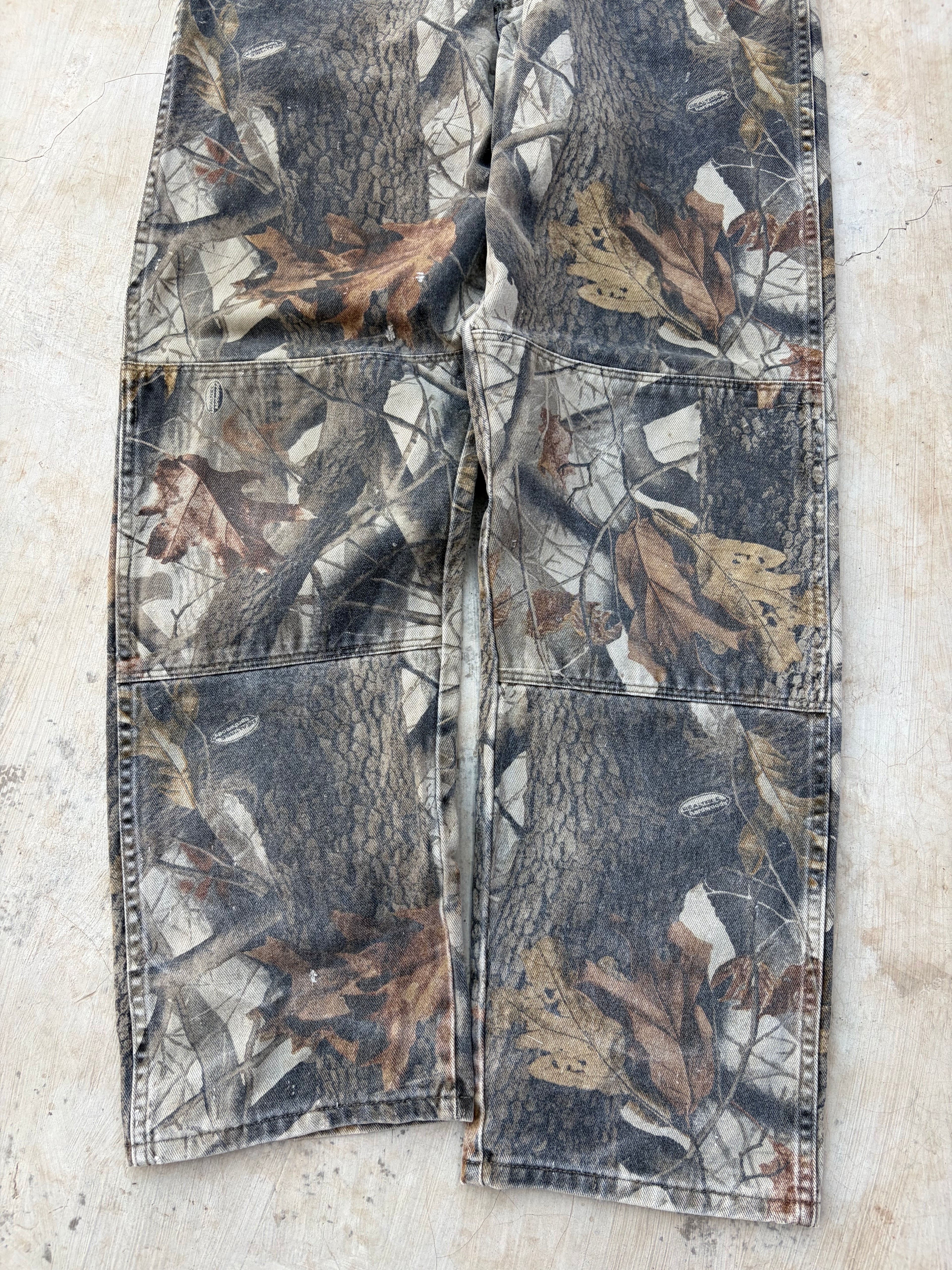 Vintage 2000s Wrangler Realtree Camo Pants 36