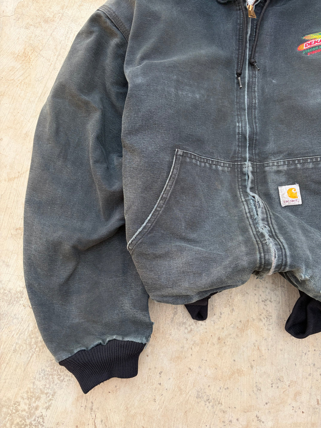 Vintage 00s Faded Carhartt Active Jacket J131 BLK XL