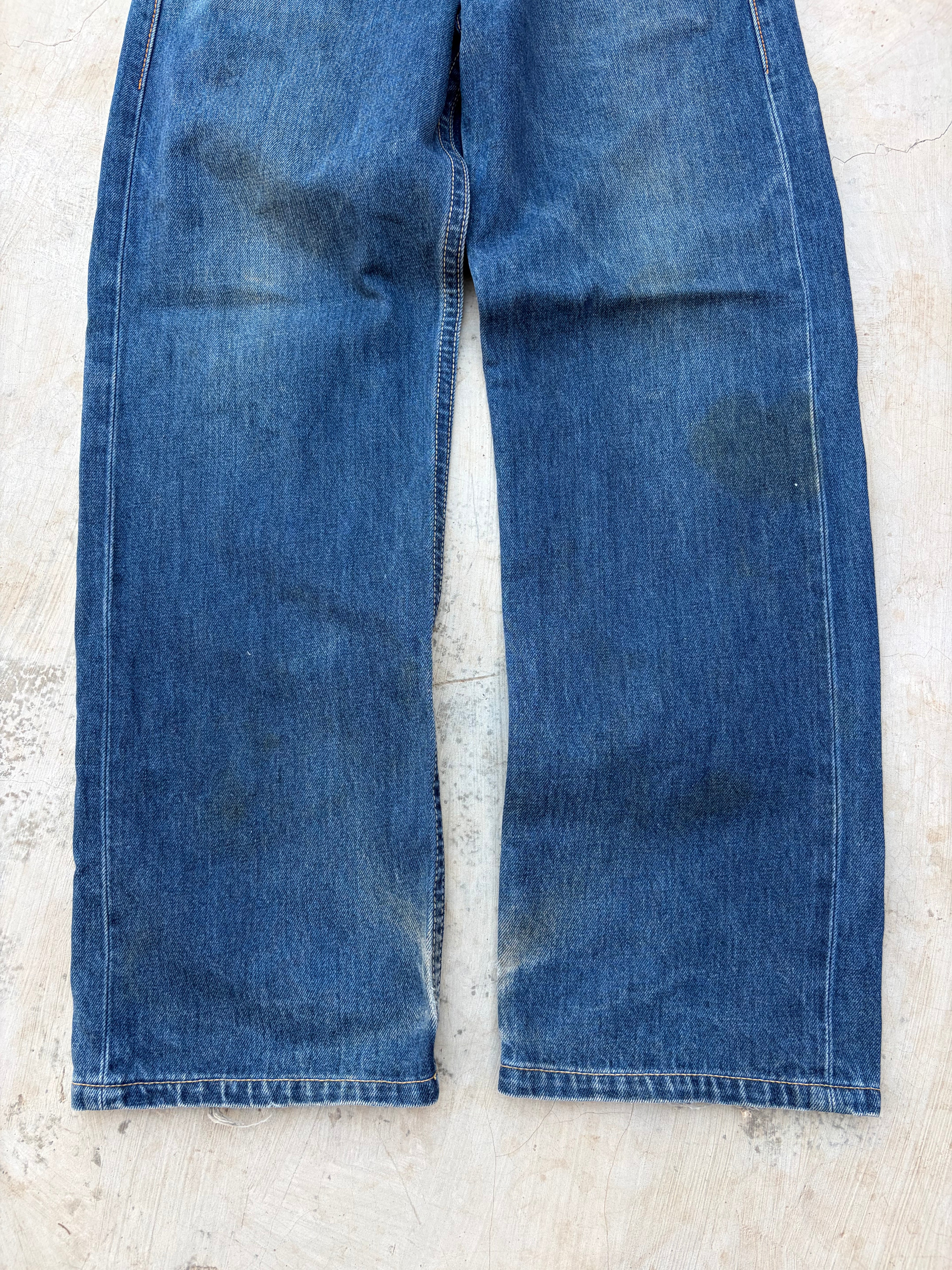 Vintage 2000s Levi’s 902 Buckle Belt Denim Jeans 32