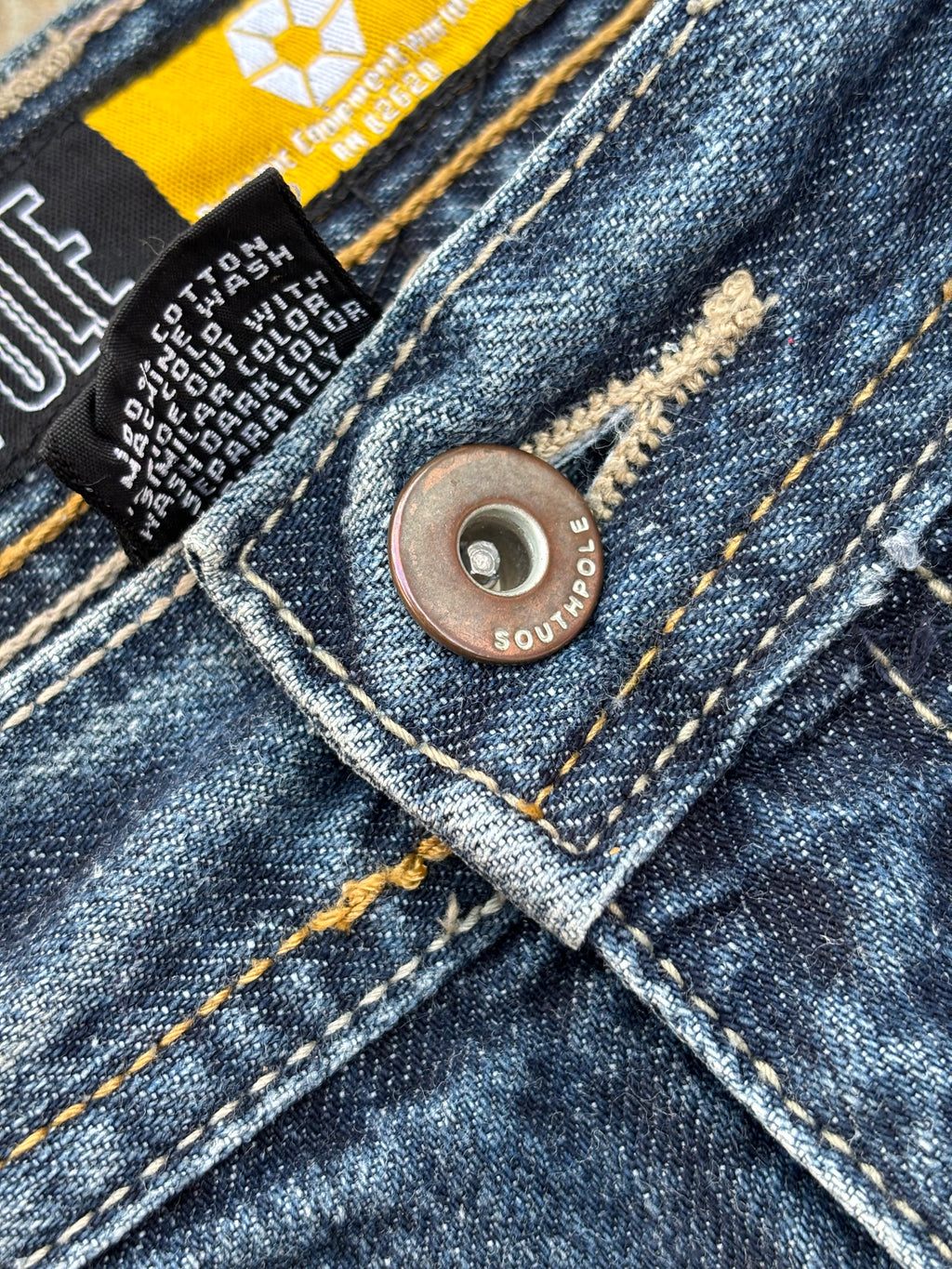 Vintage 90s SouthPole Yellow Tabs 36