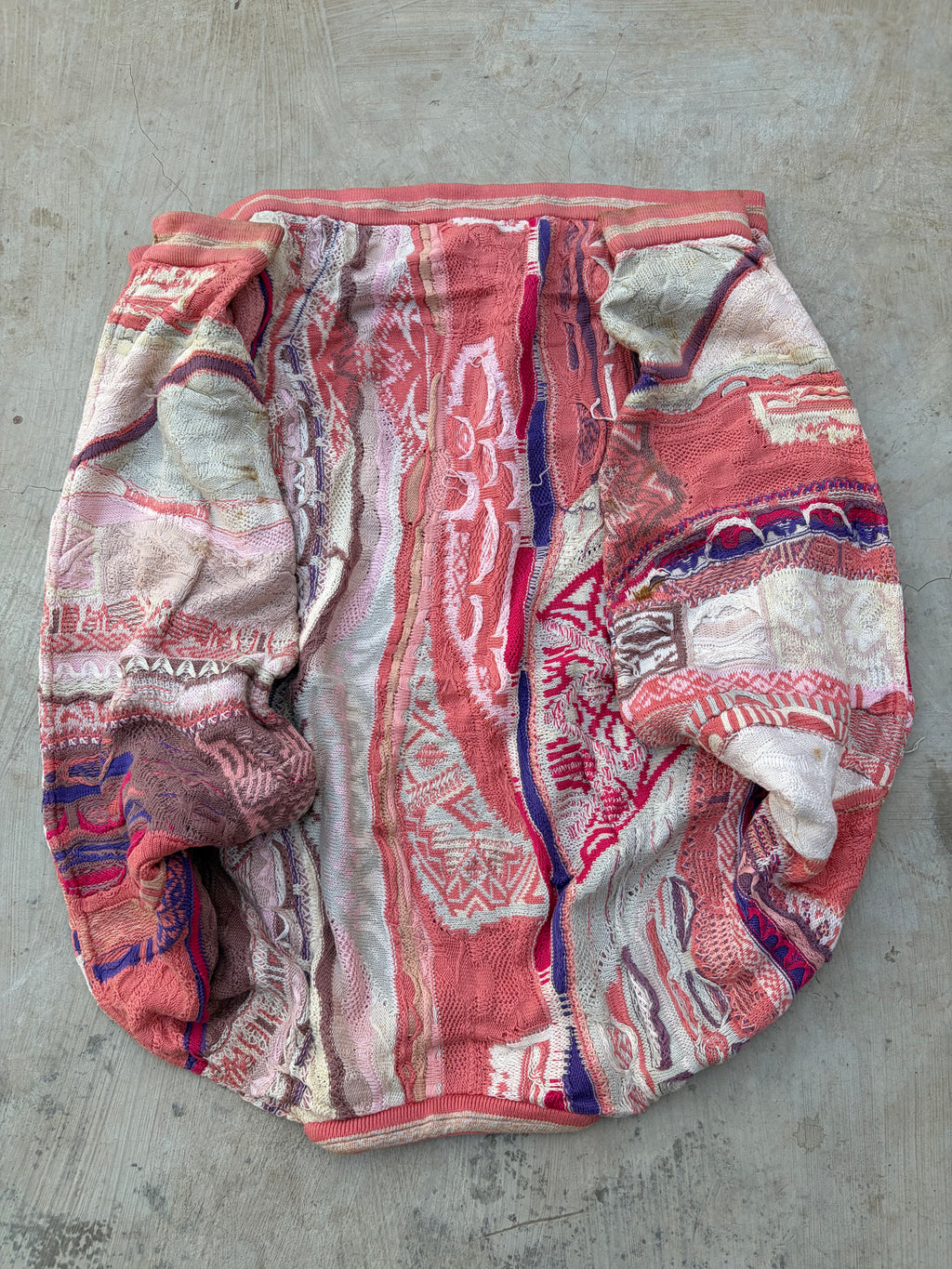 Vintage 90s COOGI Australia 3D Textured Knit Sweater L
