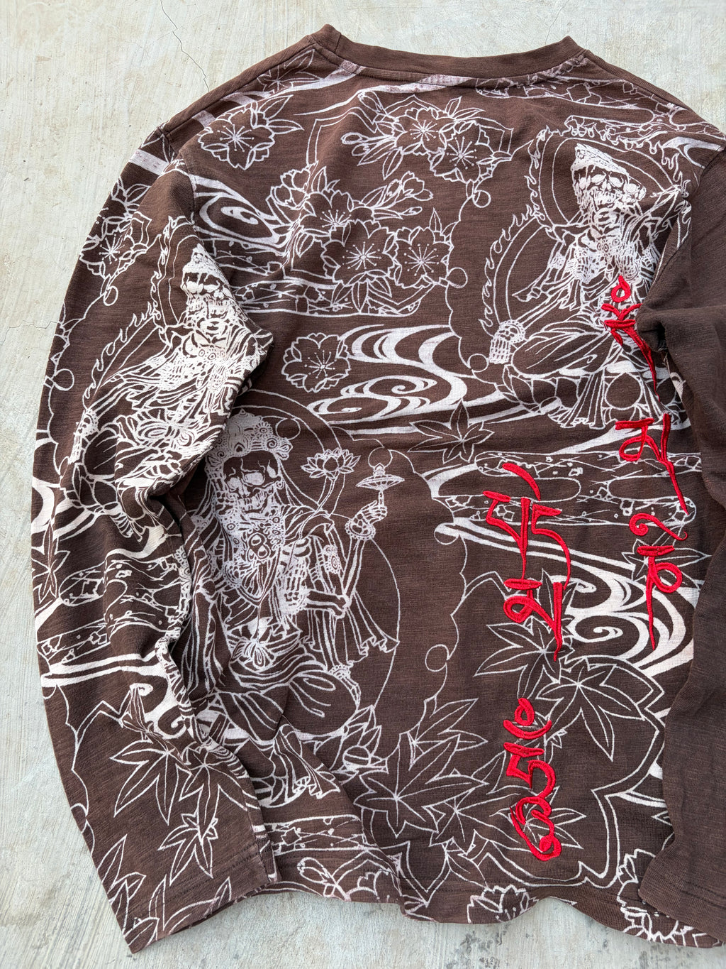 Vintage Big Train Embroidered Graphic Long Sleeve Tee Brown Tribal Skull Y2K M/L
