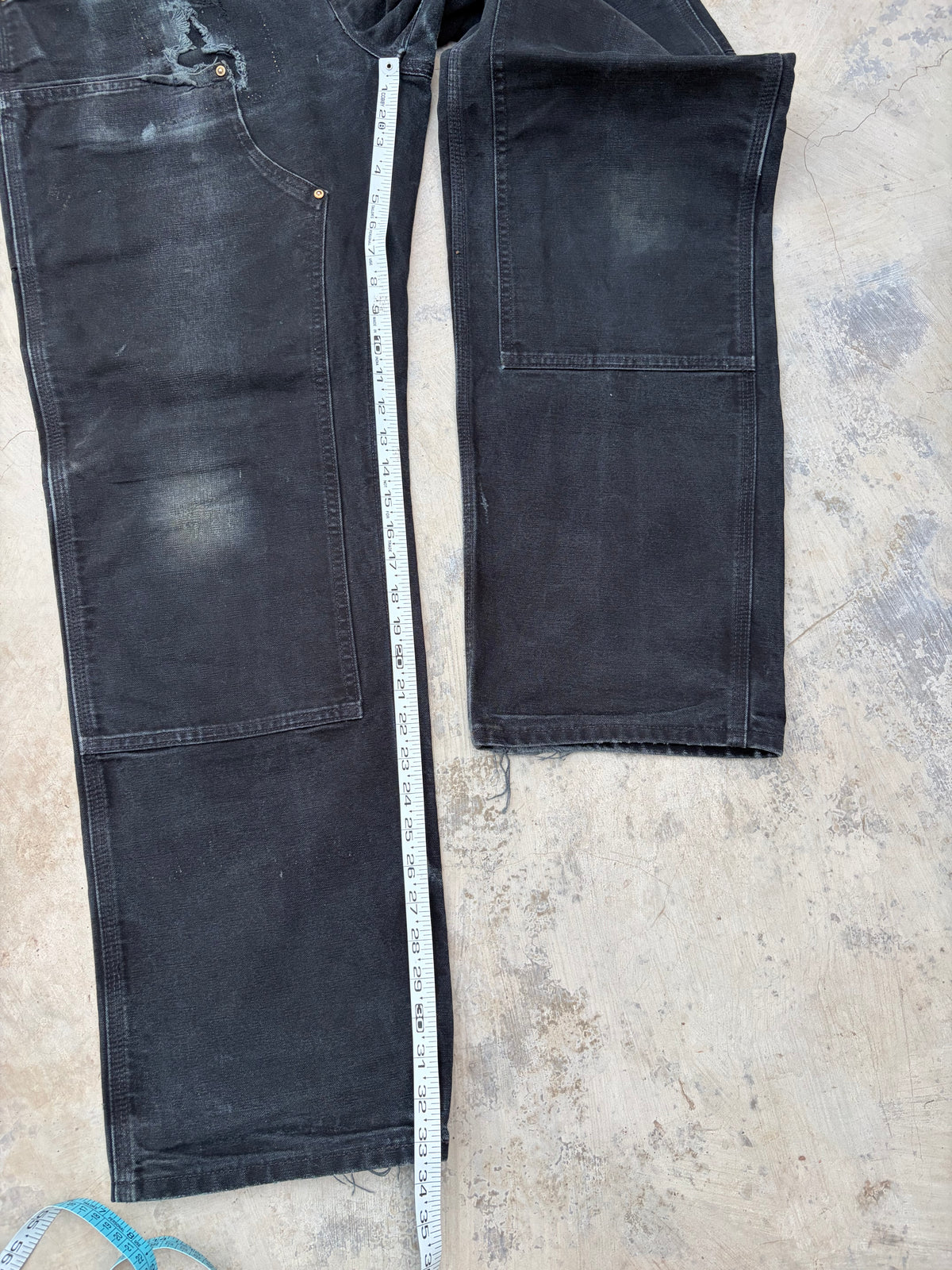 Vintage Faded & Thrashed Carhartt Double Knee 36