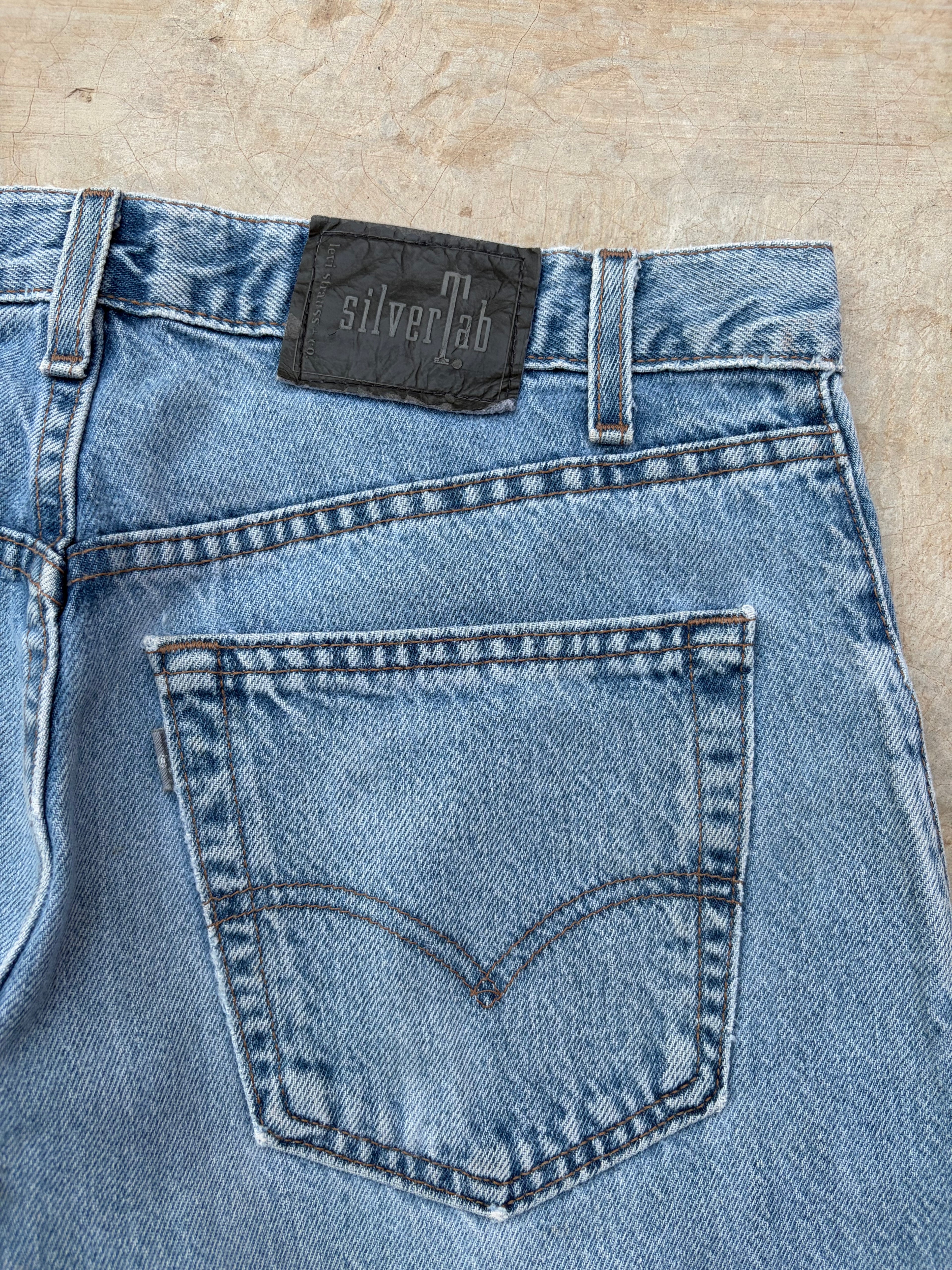 Vintage 90s Levi's SilverTab Straight Relaxed Fit Jeans 34