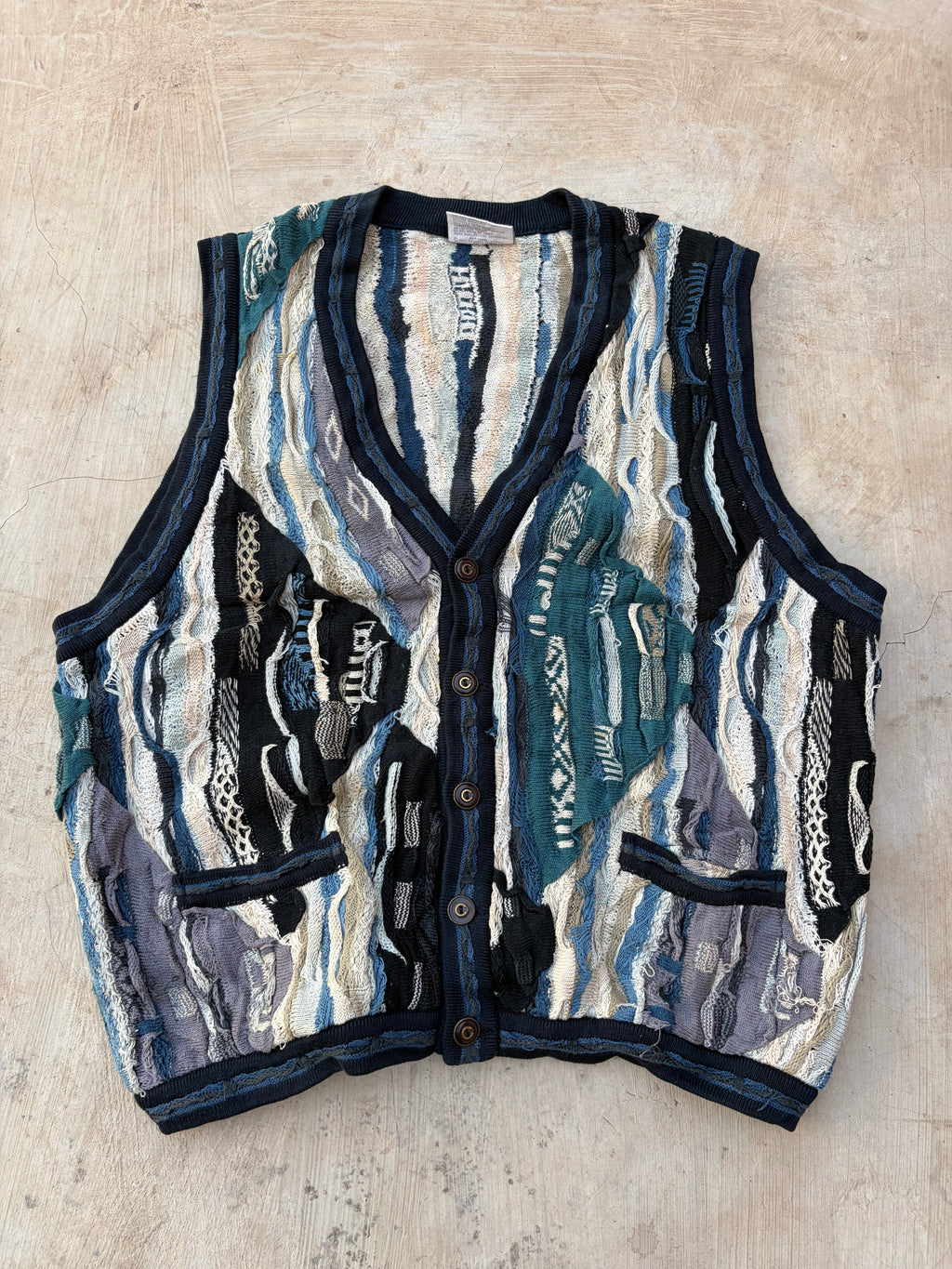 Vintage 90s COOGI Australia 3D Textured Knit Vest L