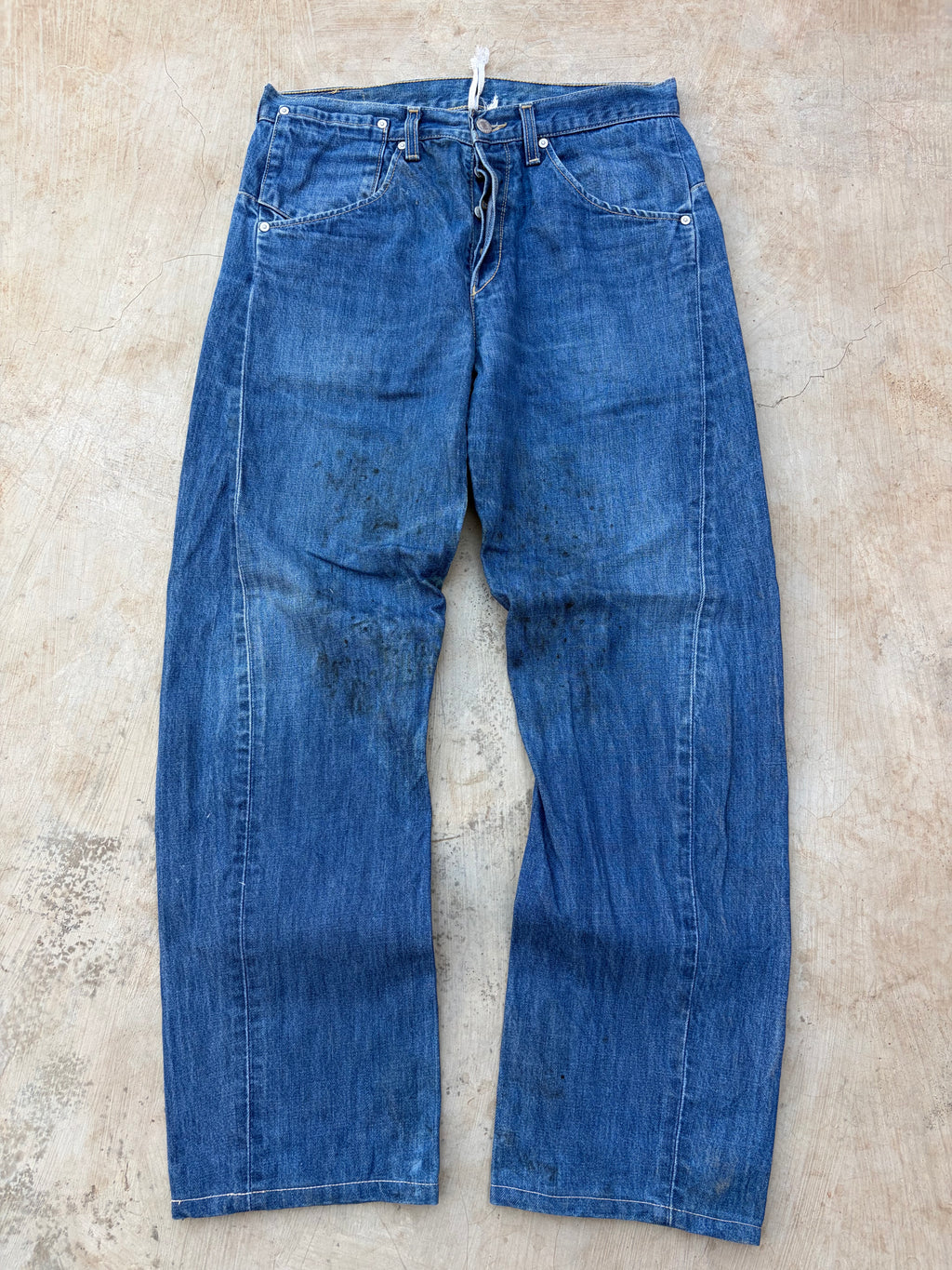 Vintage Levi’s Blue Denim Jeans Classic Straight Fit 32