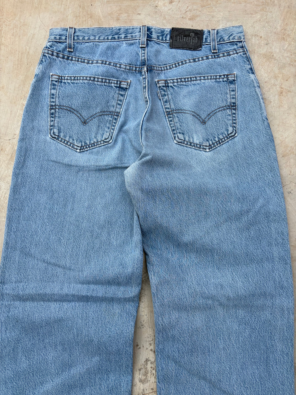 Vintage 90s Levi's SilverTab Straight Relaxed Fit Jeans 34
