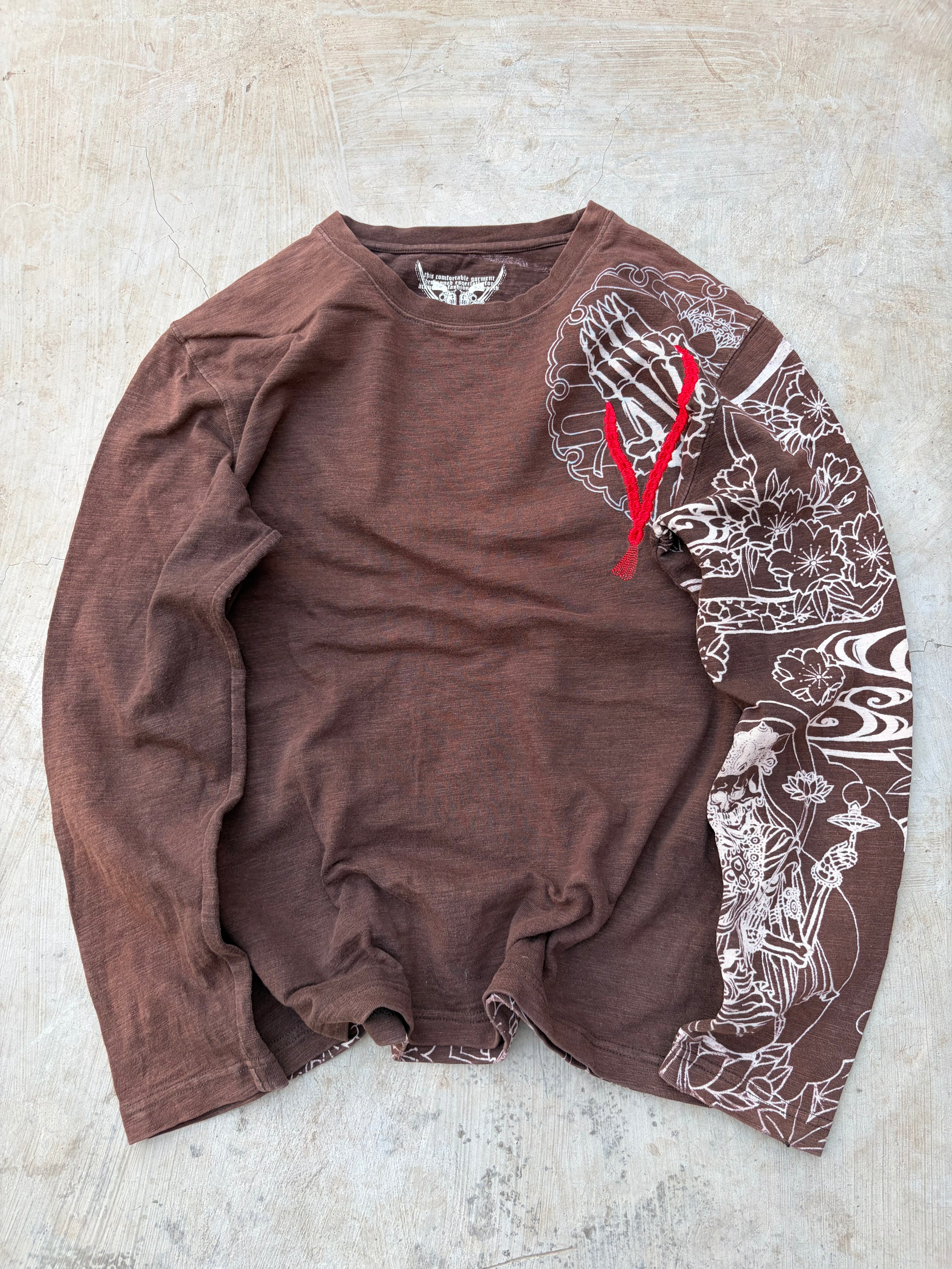 Vintage Big Train Embroidered Graphic Long Sleeve Tee Brown Tribal Skull Y2K M/L
