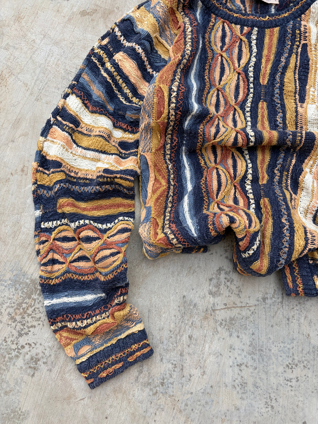 Vintage 90s Coogi Classic 3D Knit Sweater L