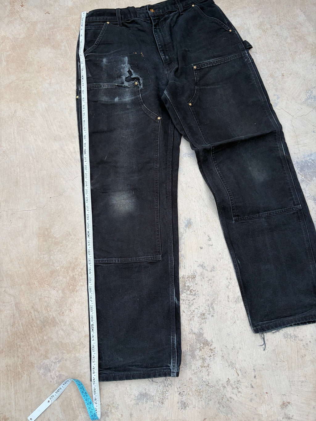 Vintage Faded & Thrashed Carhartt Double Knee 36