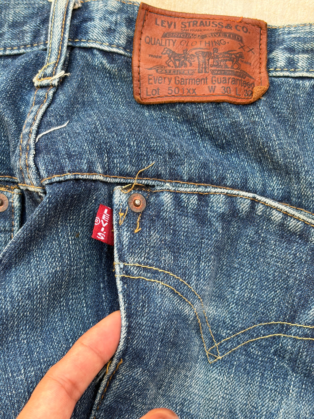 Vintage Levi’s 501XX Blue Denim Jeans Classic Straight Fit 30