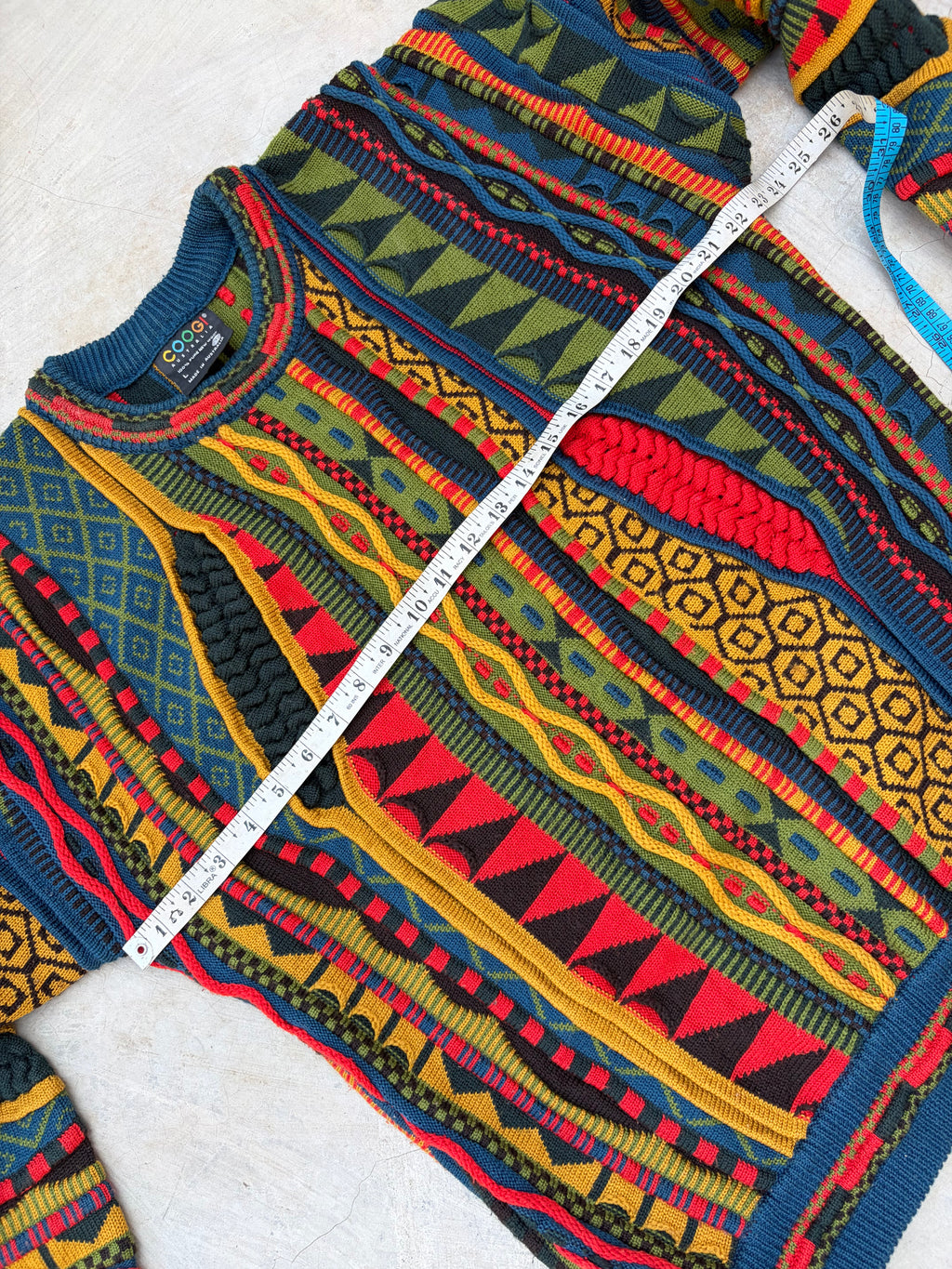 Vintage 90s COOGI Australia 3D Knit Sweater M