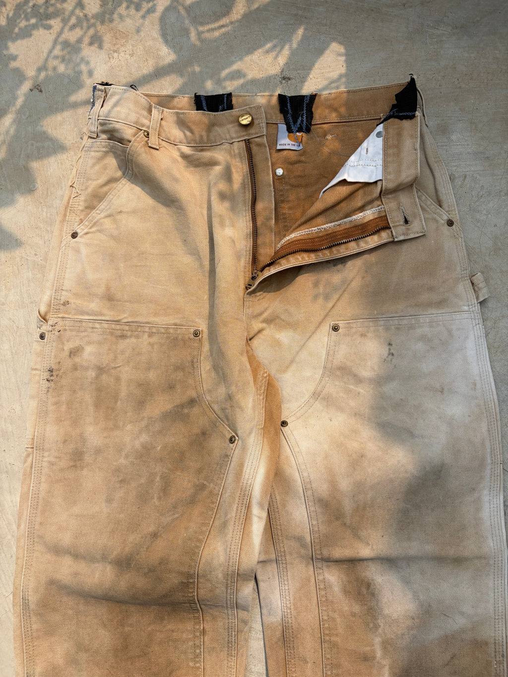 Vintage Sunfaded Carhartt Double Knee 32
