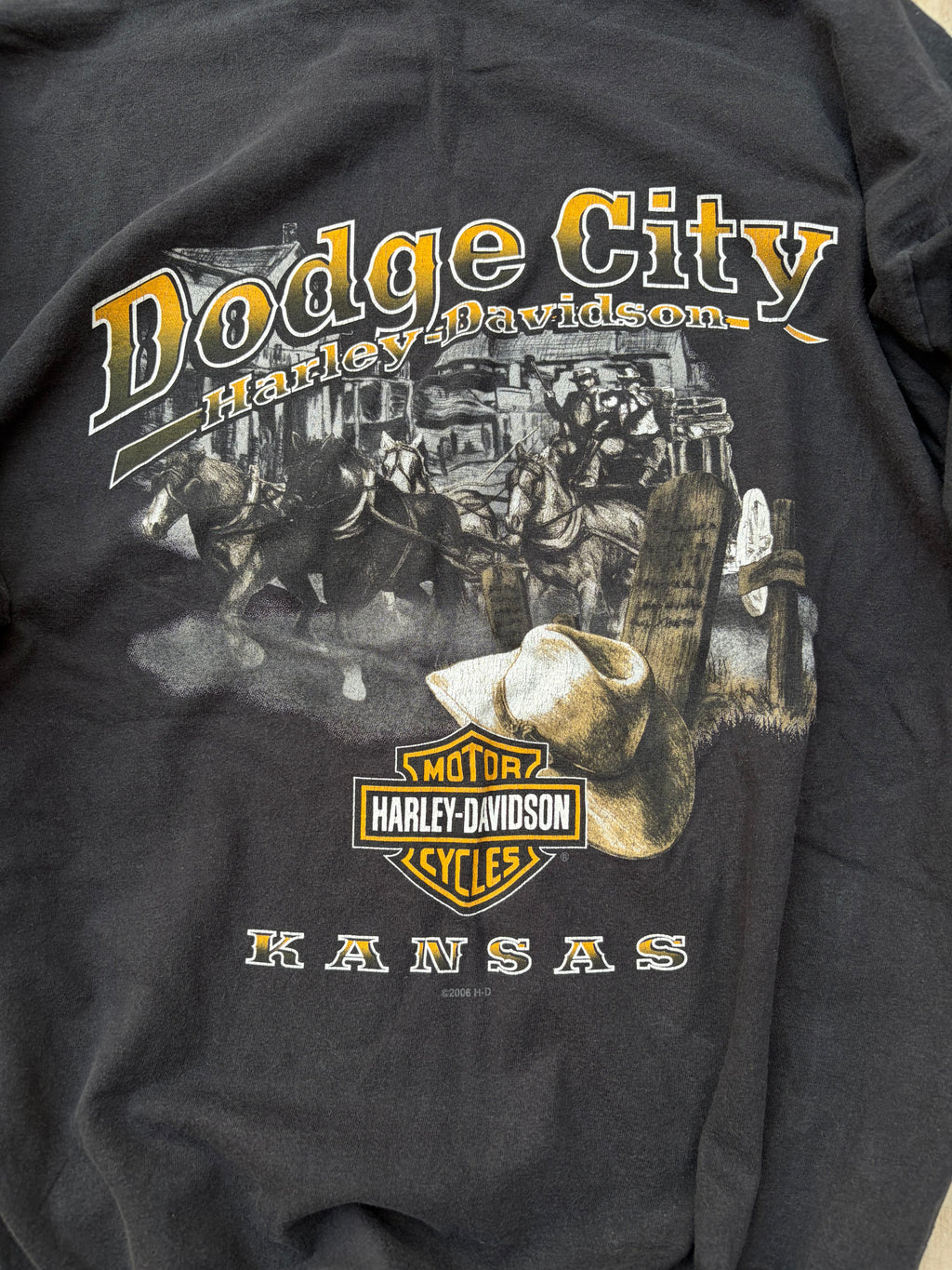 Vintage 2006 Harley Davidson Dodge City Kansas Tee L
